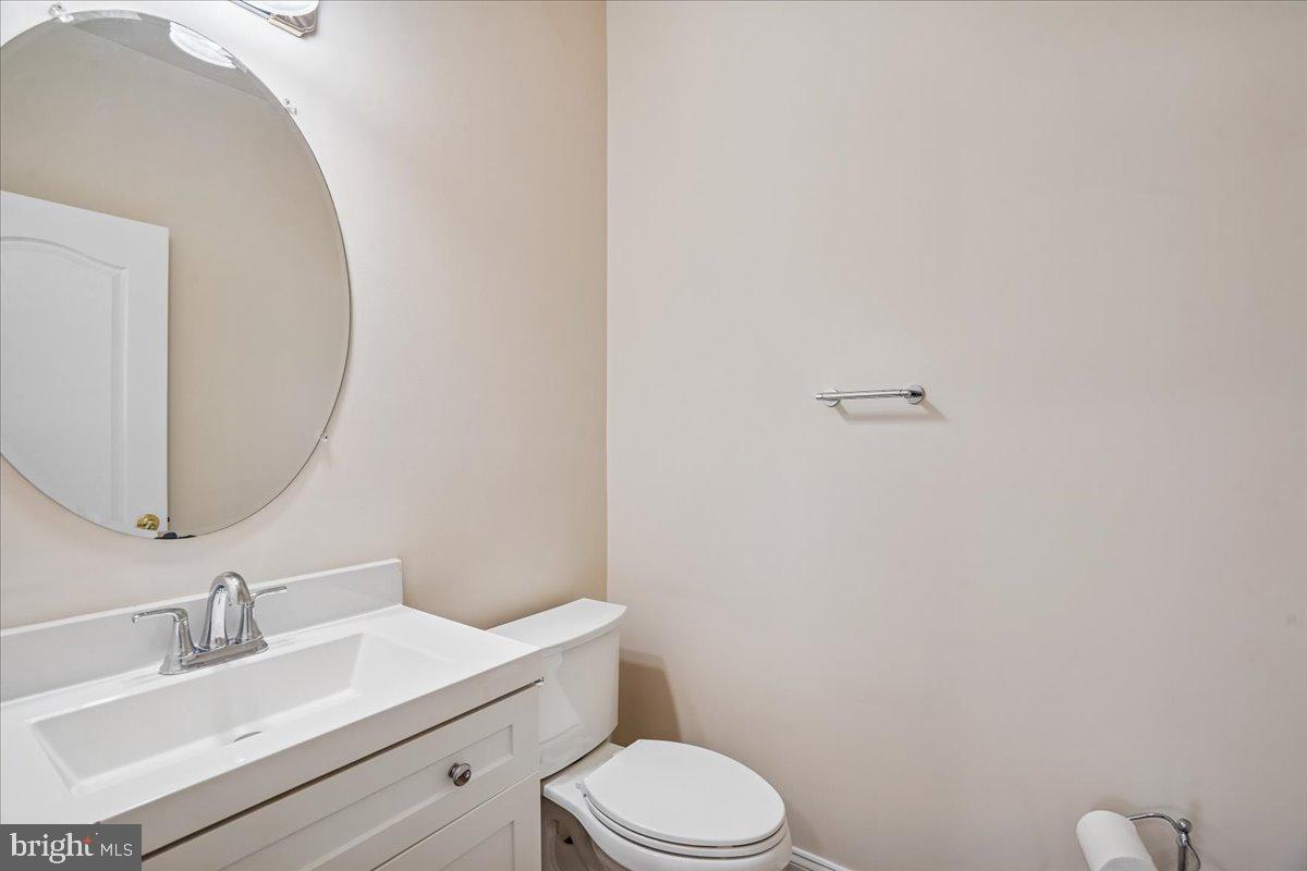 WAVERLY WOODS - Residential Lease