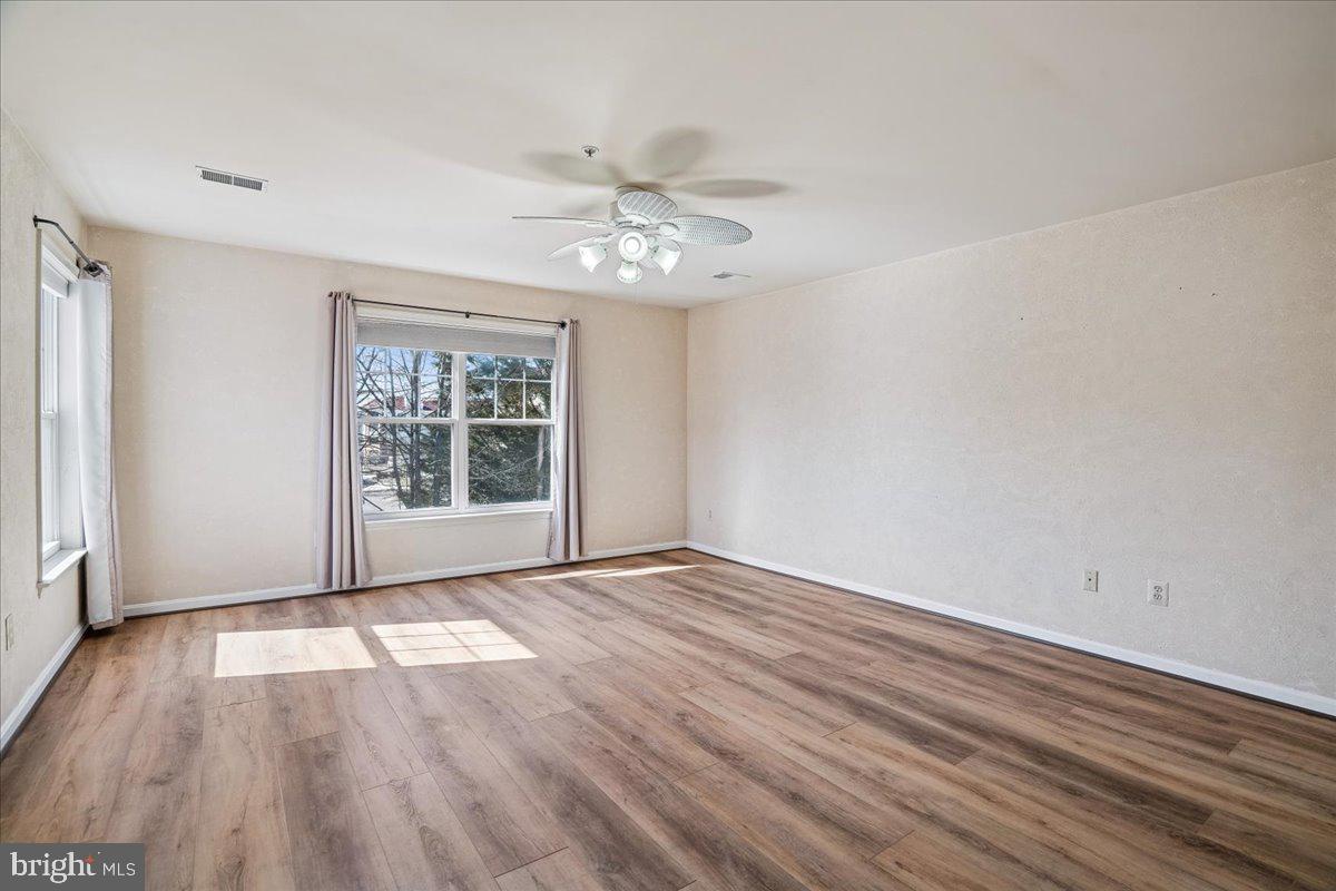 WAVERLY WOODS - Residential Lease