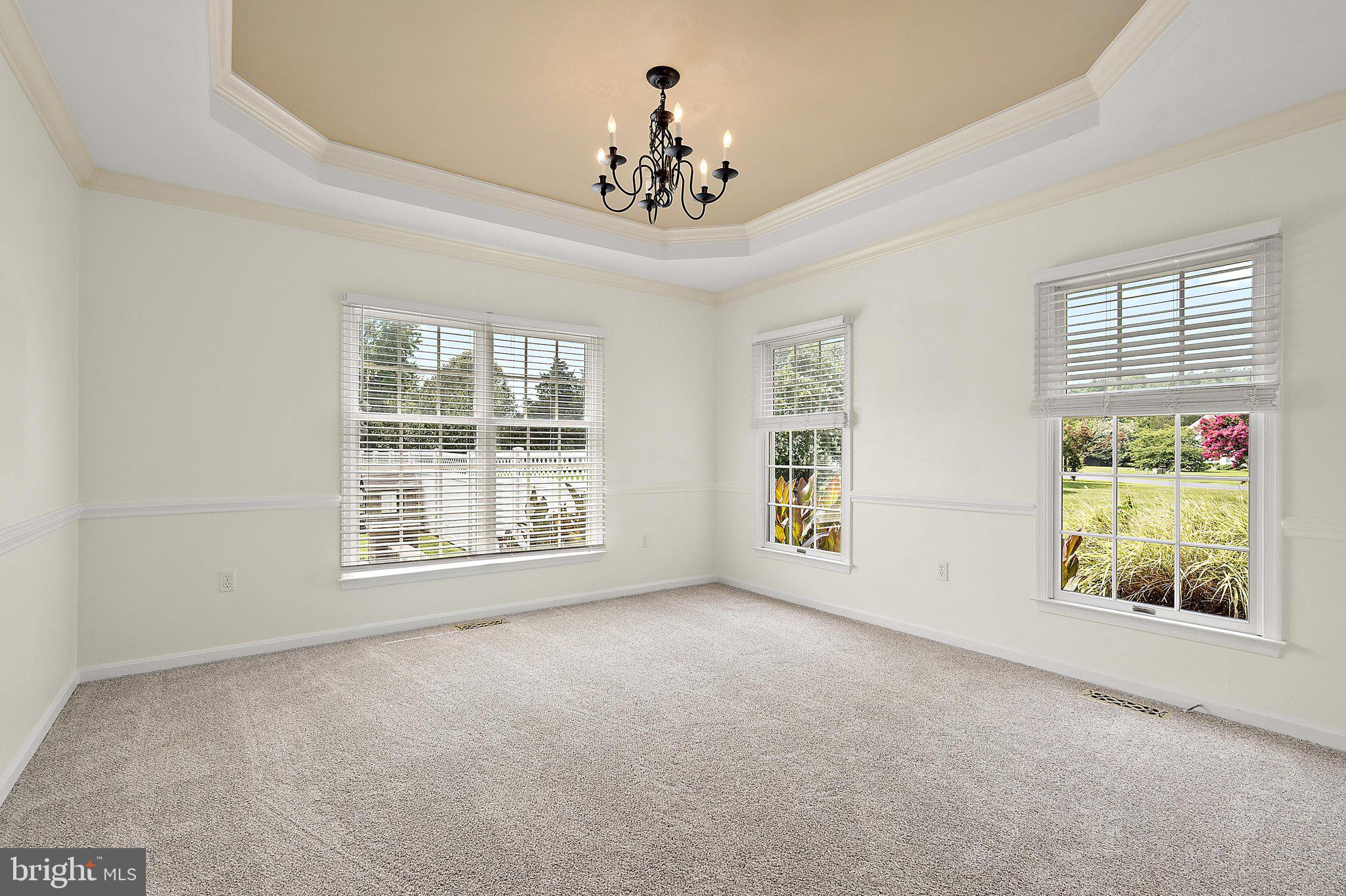 COUNTRY CLUB SOUTH - Residential
