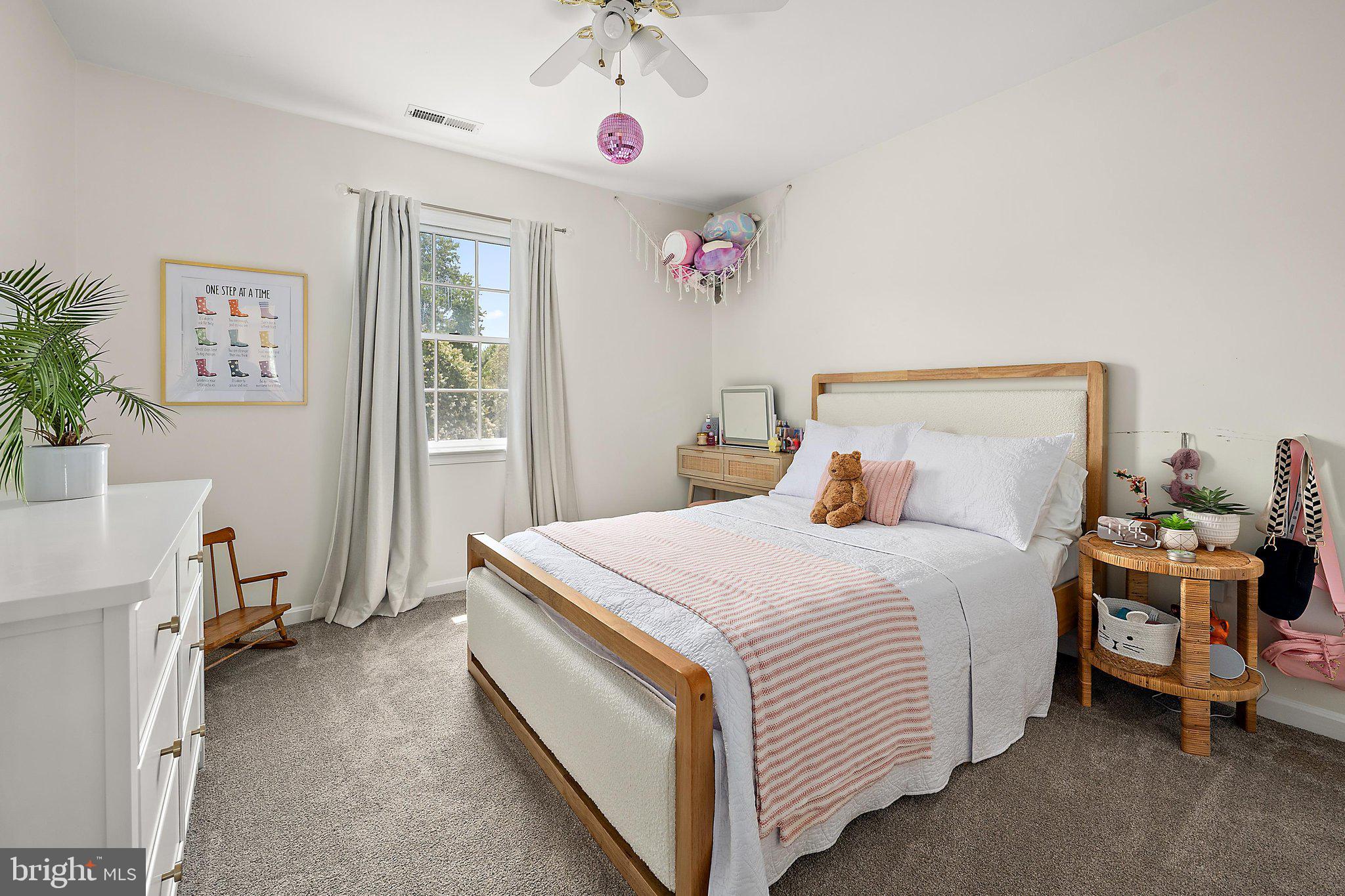 COUNTRY CLUB SOUTH - Residential