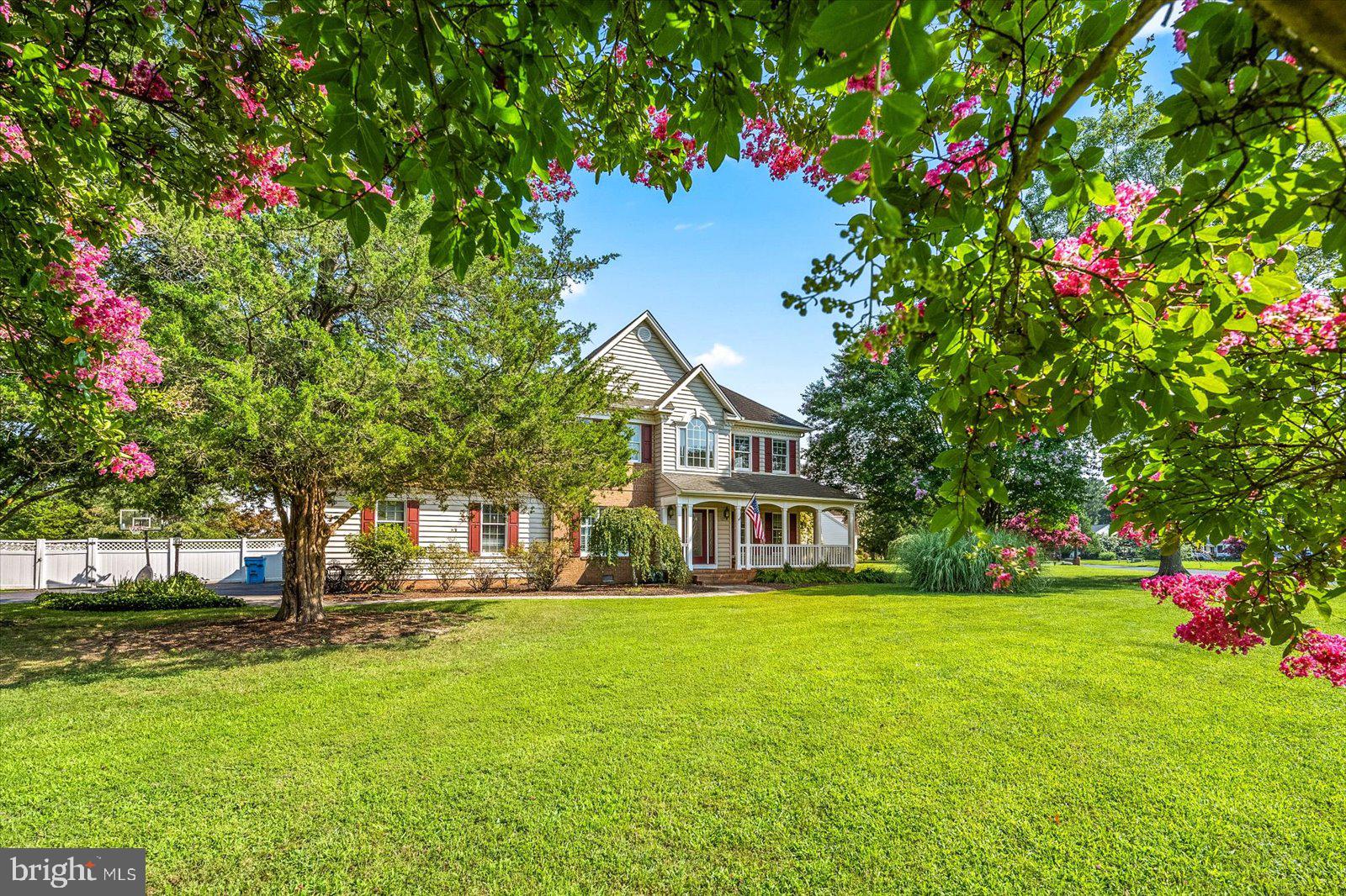 COUNTRY CLUB SOUTH - Residential