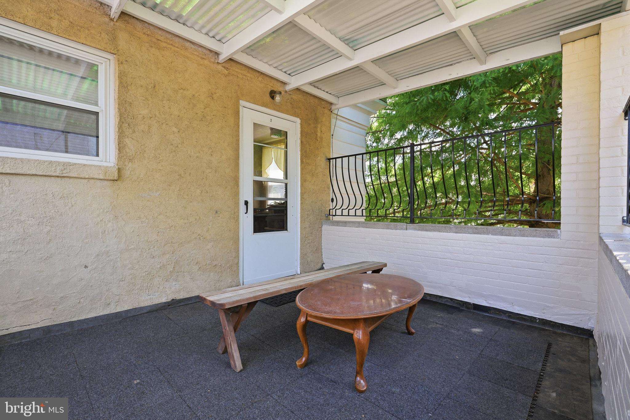HEDGEVILLE - Residential Income