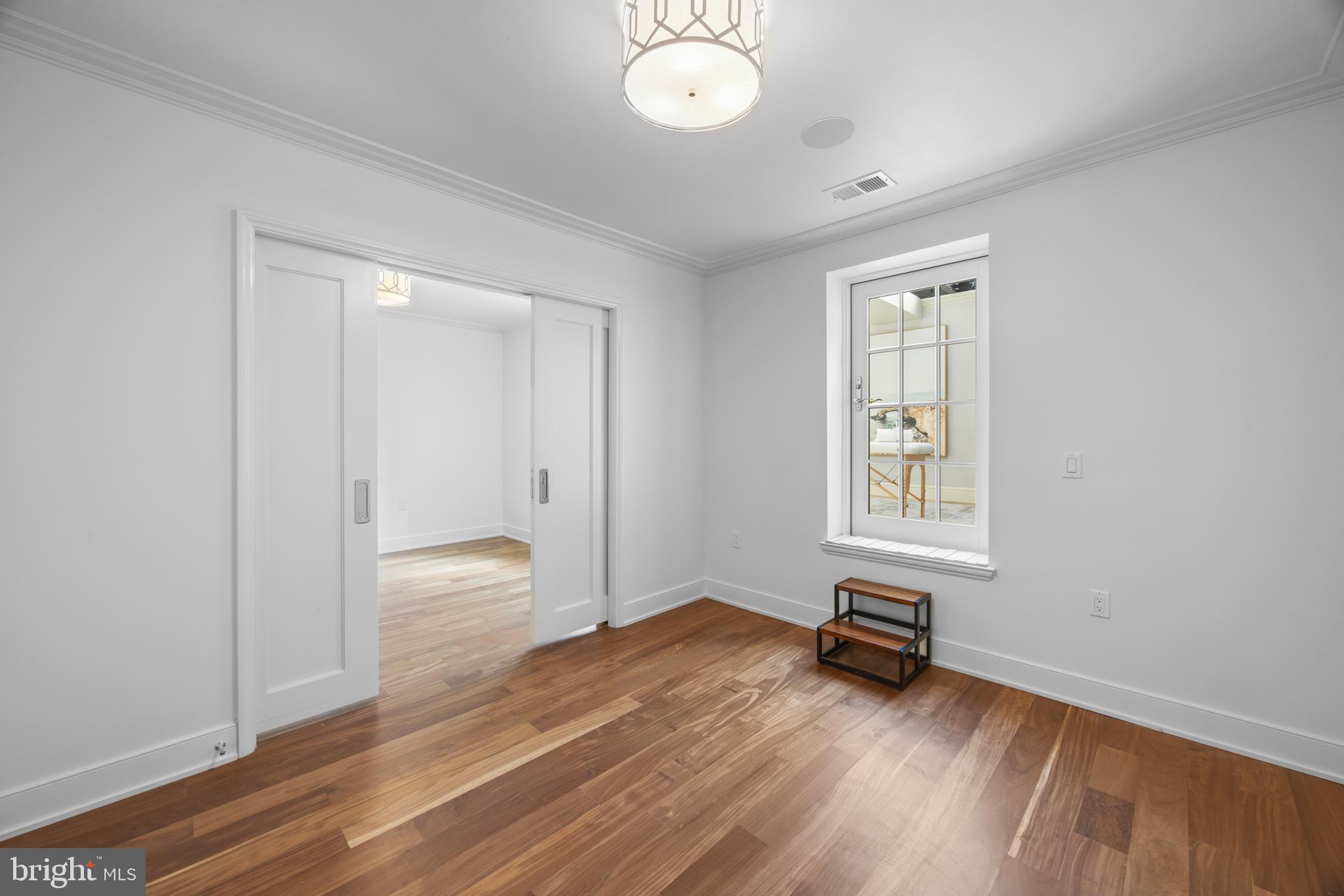 BRIGHTLEAF AND COOPER - Residential