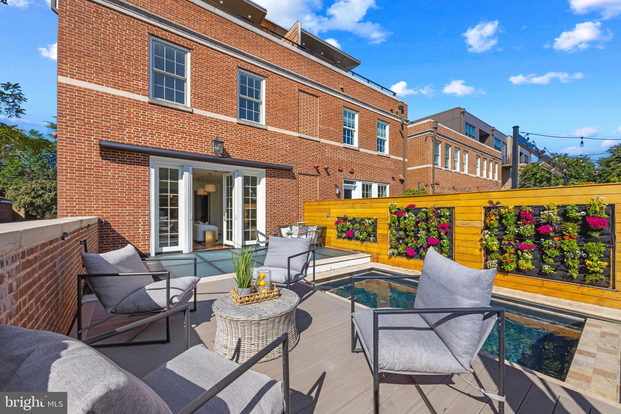 BRIGHTLEAF AND COOPER - Residential