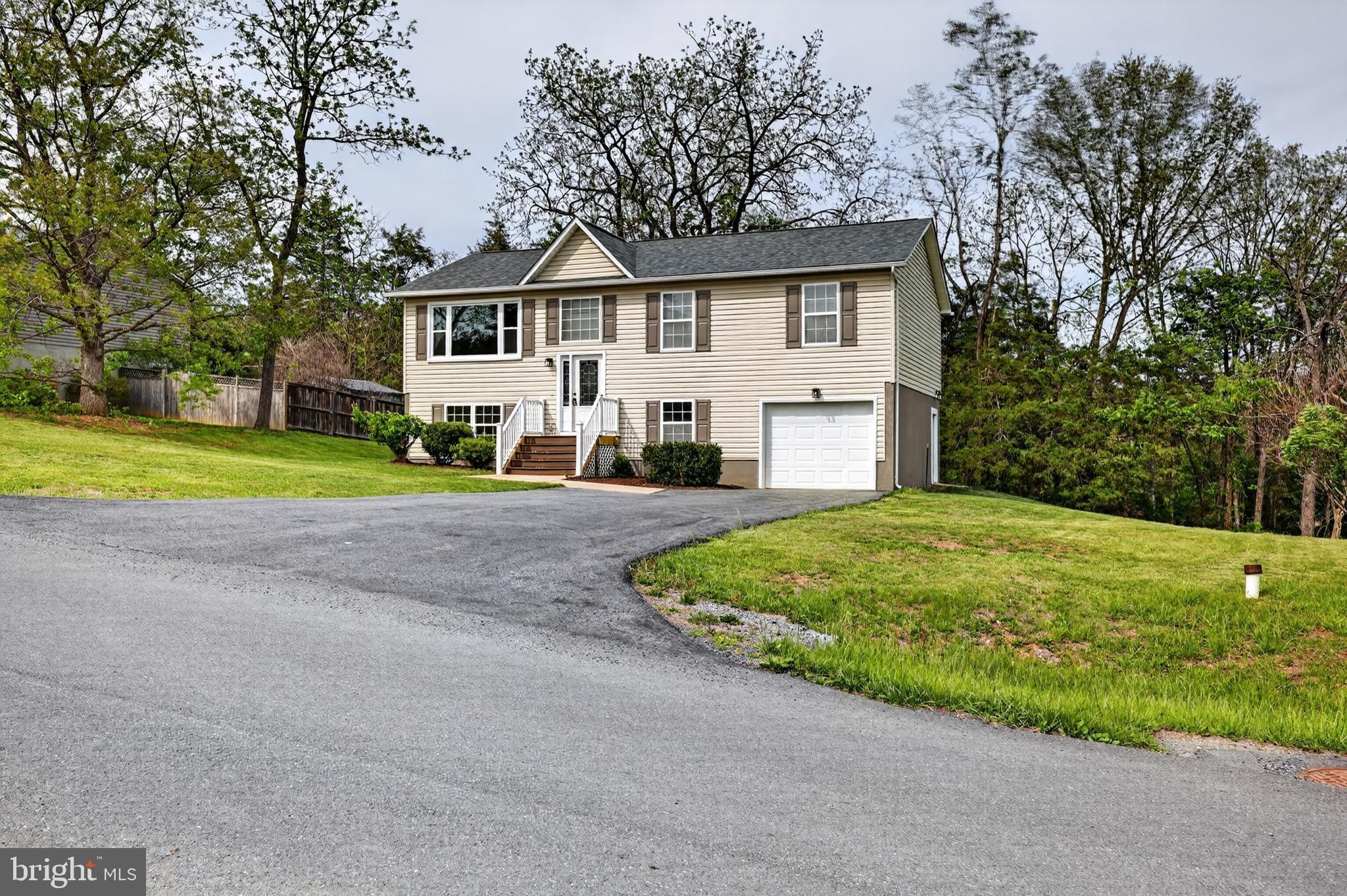 OAK RIDGE - Residential