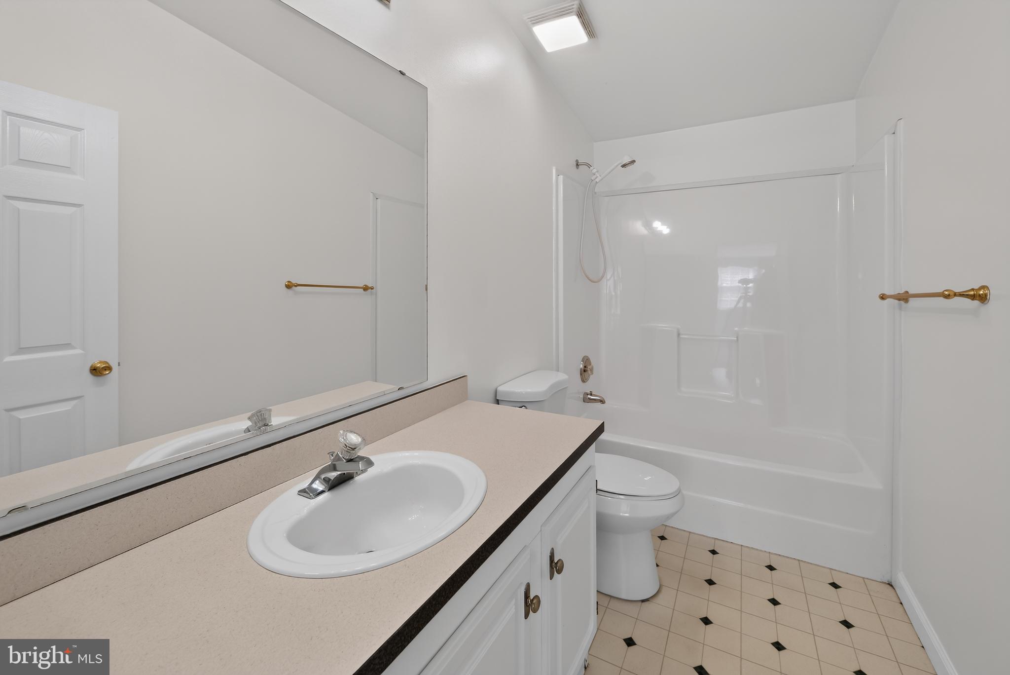WILLOW RUN - Residential