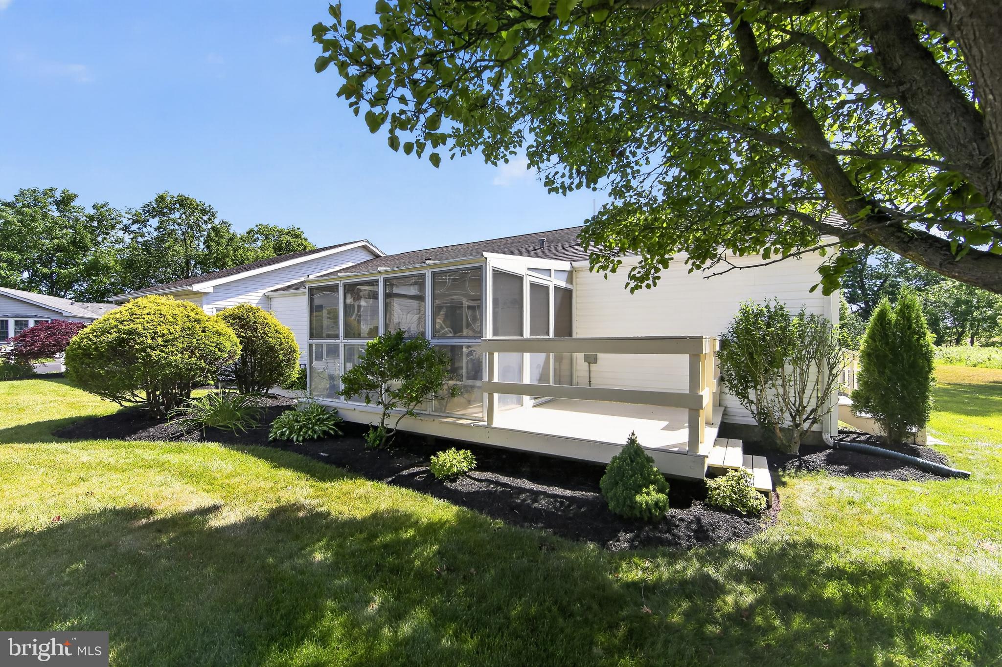 WILLOW RUN - Residential