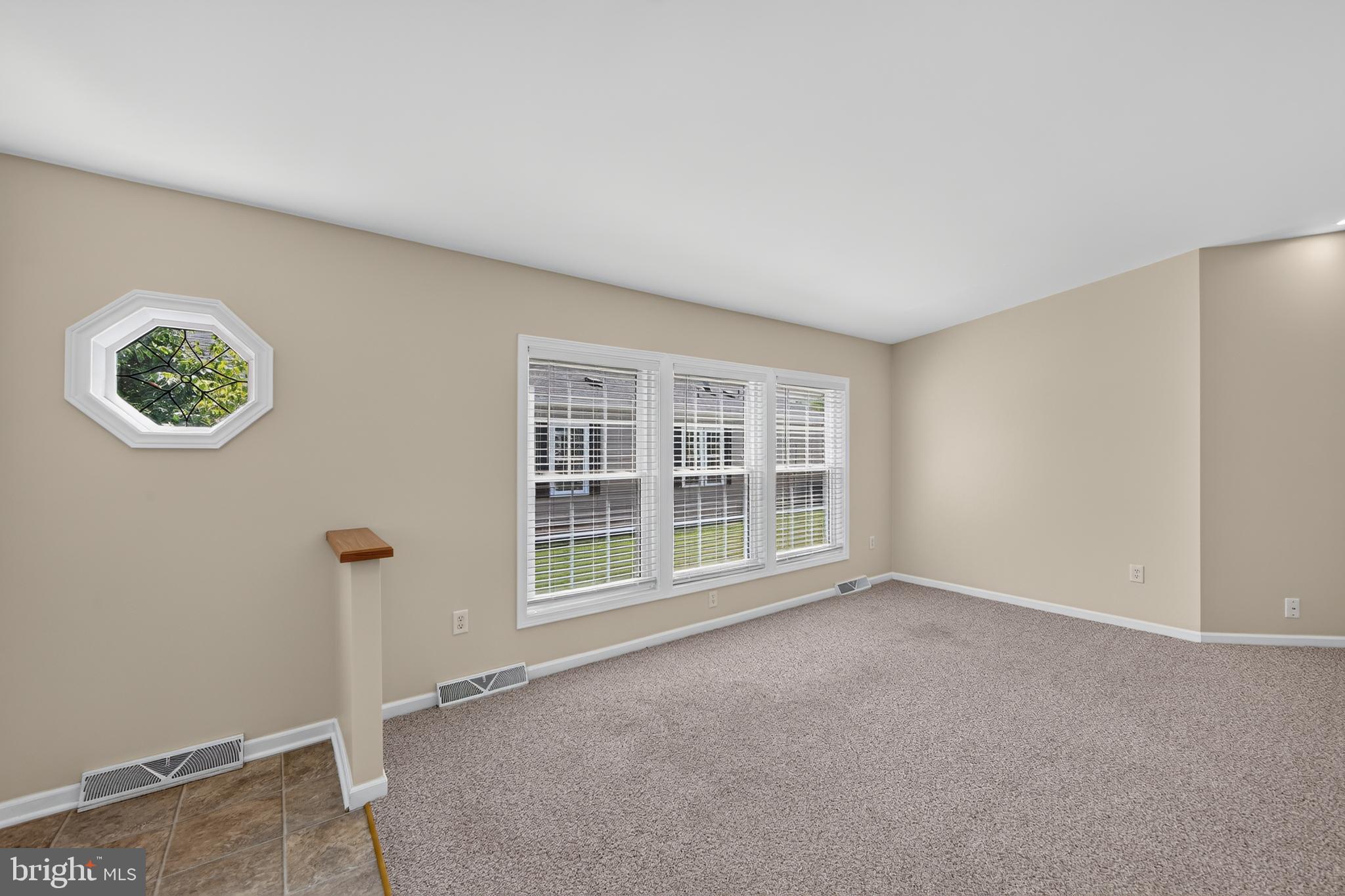 WILLOW RUN - Residential