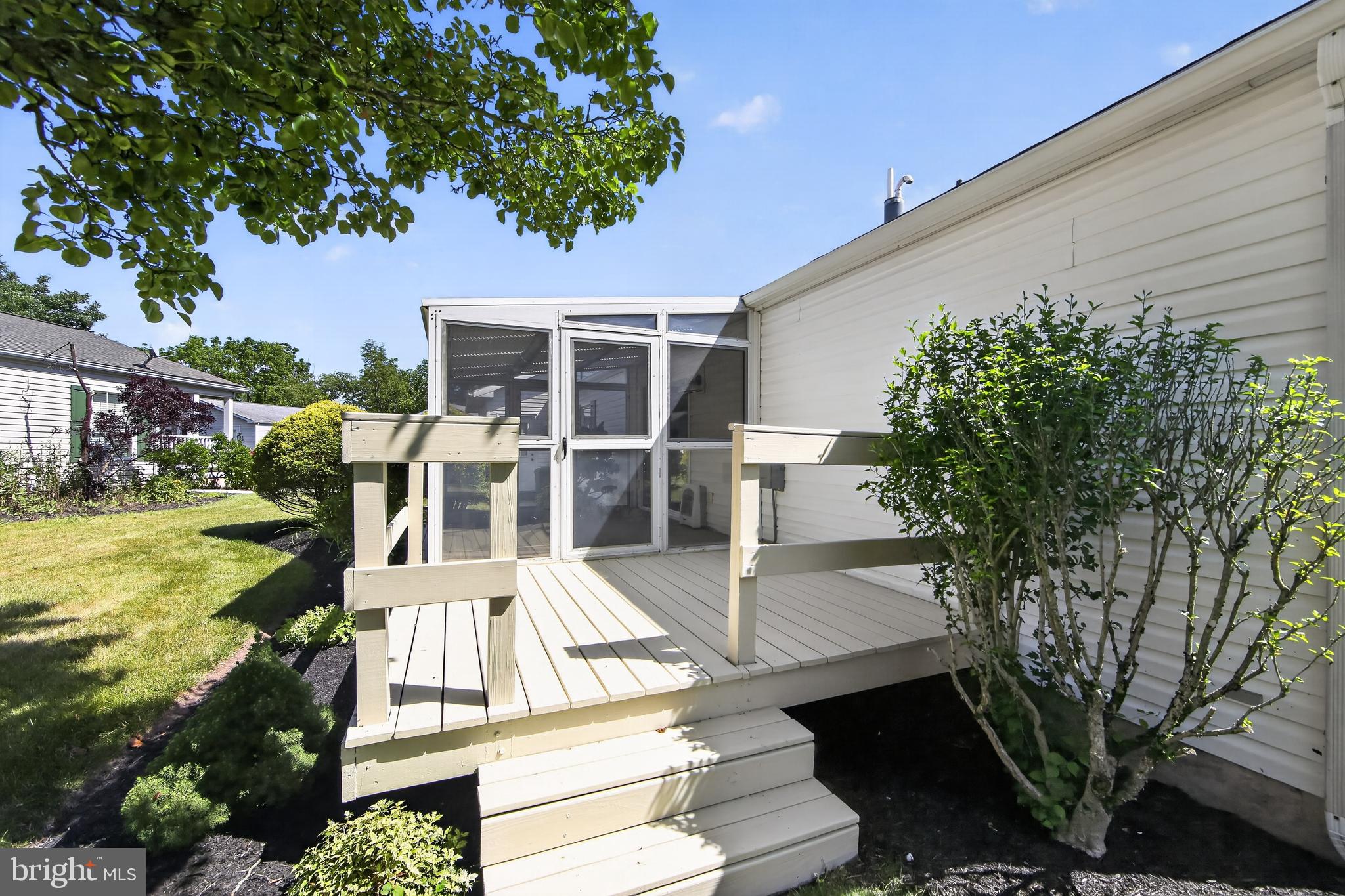 WILLOW RUN - Residential