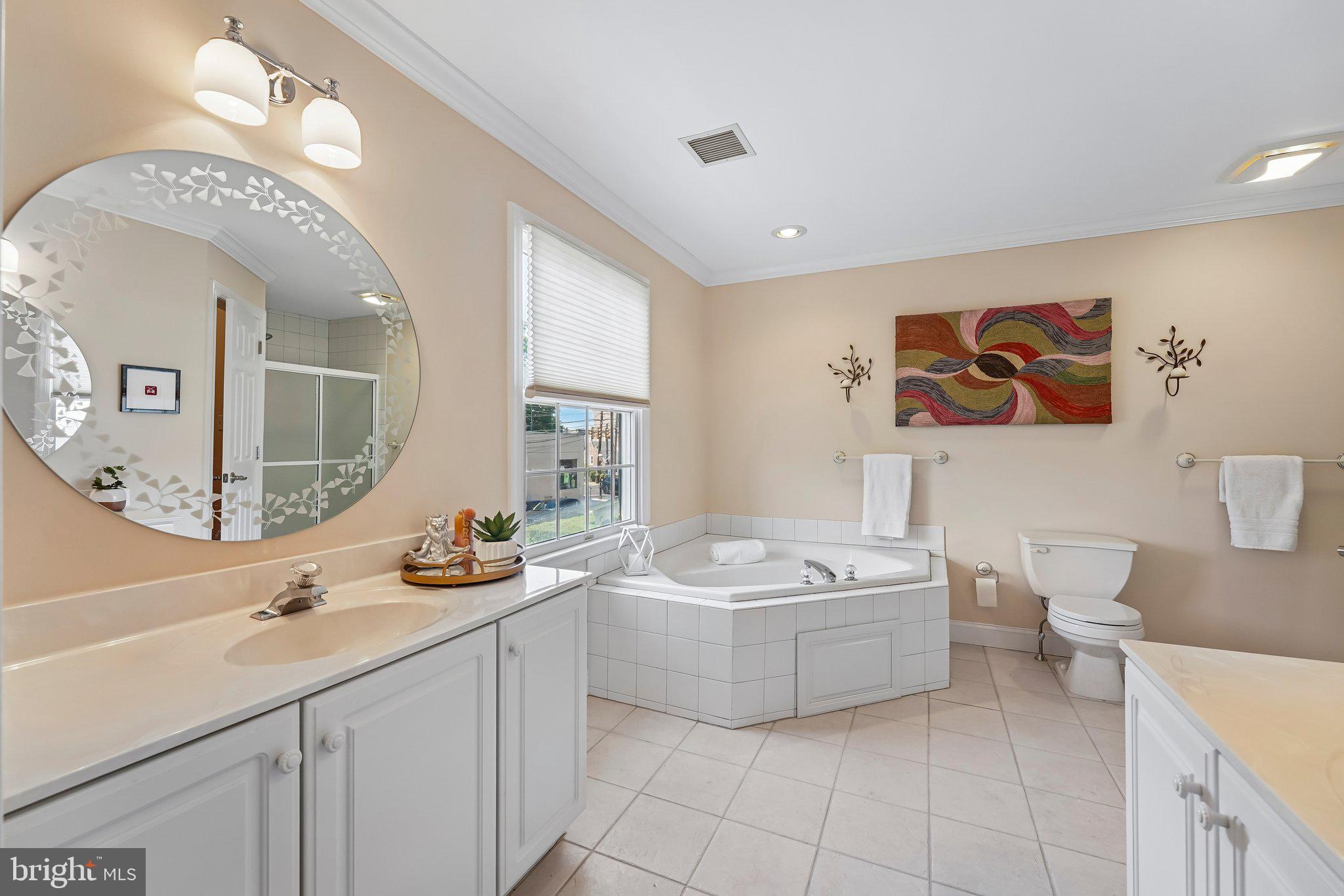 DOYLESTOWN BORO - Residential