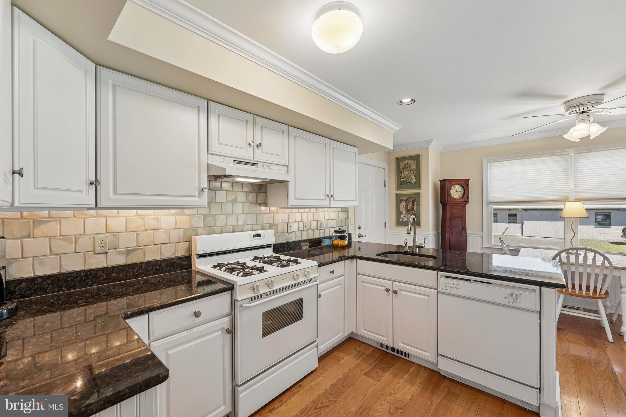DOYLESTOWN BORO - Residential