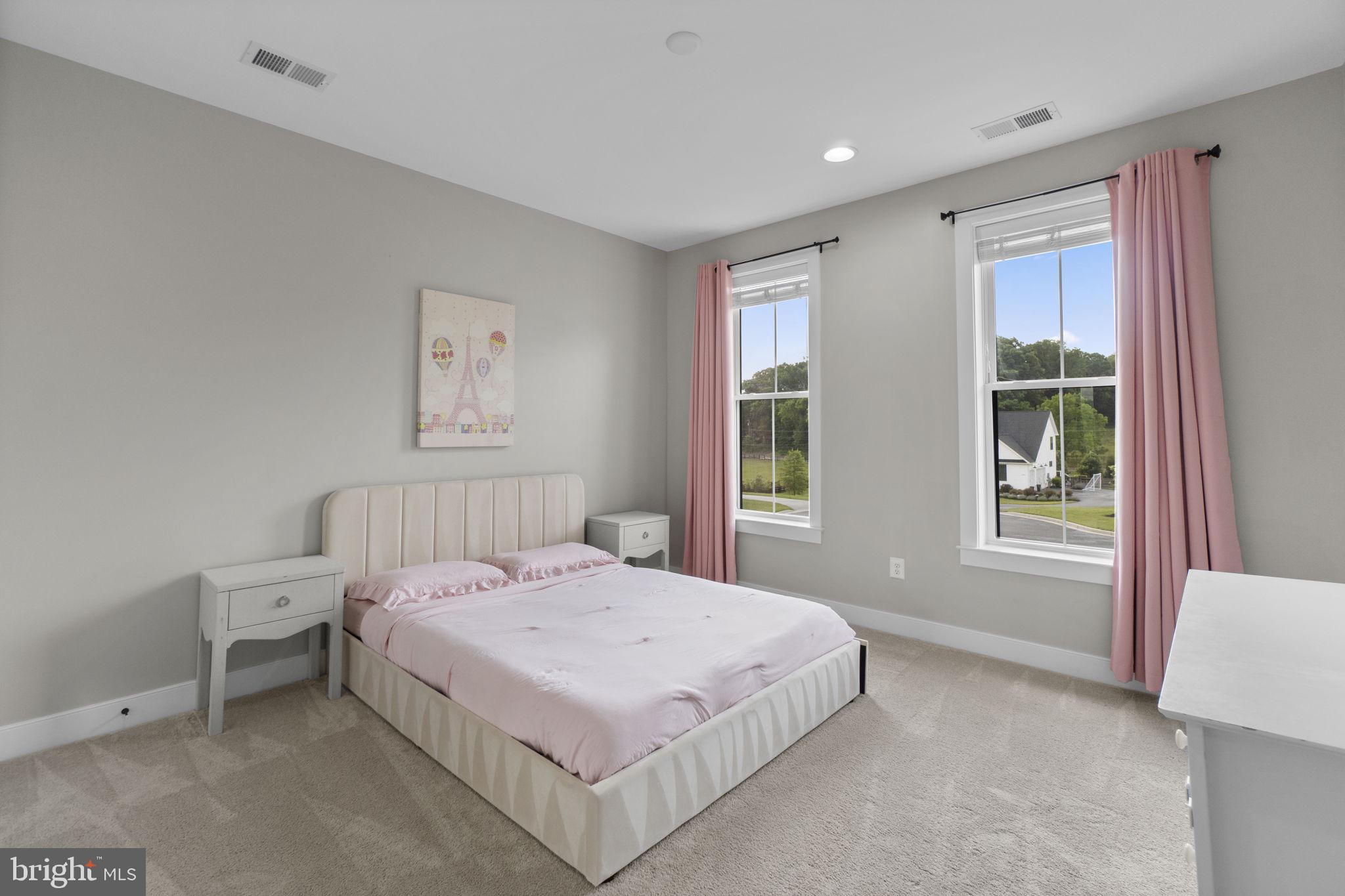 ROVER MILL ESTATES - Residential