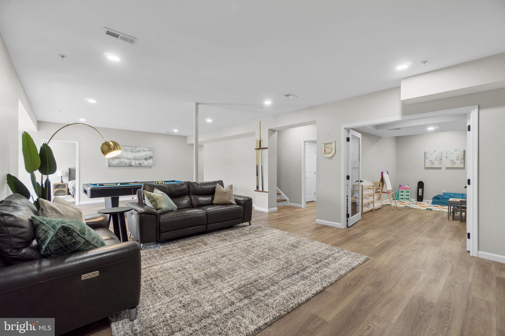 ROVER MILL ESTATES - Residential