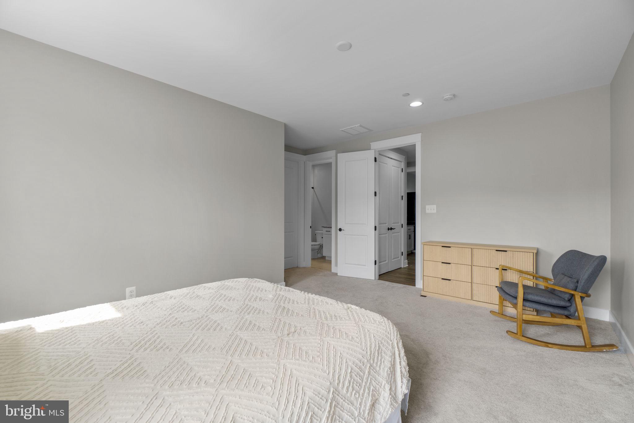 ROVER MILL ESTATES - Residential