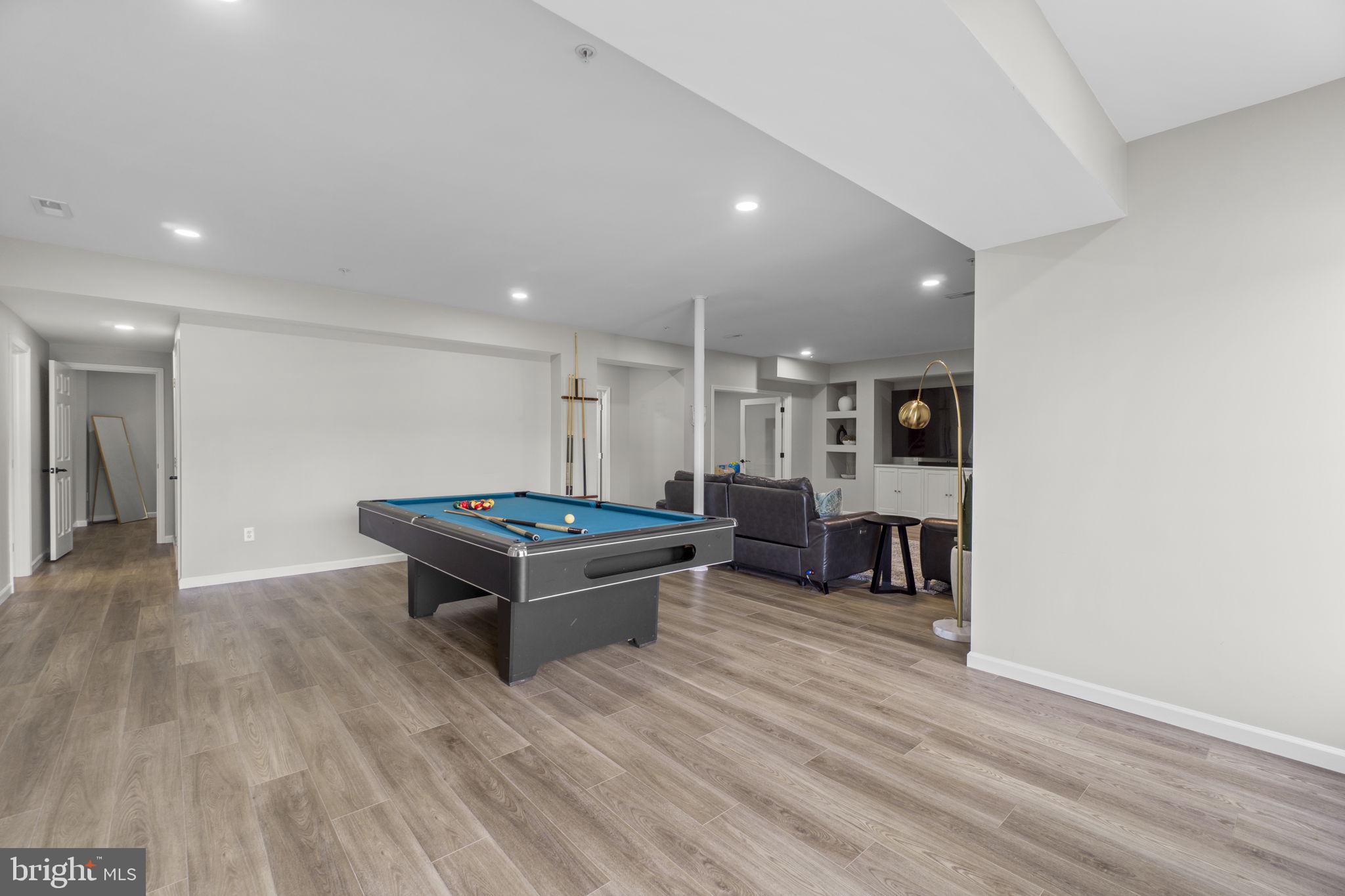 ROVER MILL ESTATES - Residential
