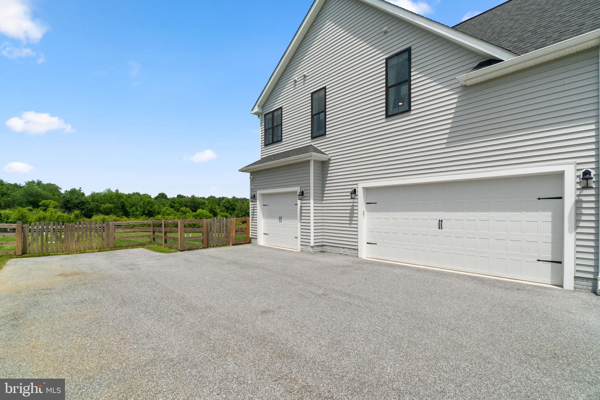 ROVER MILL ESTATES - Residential