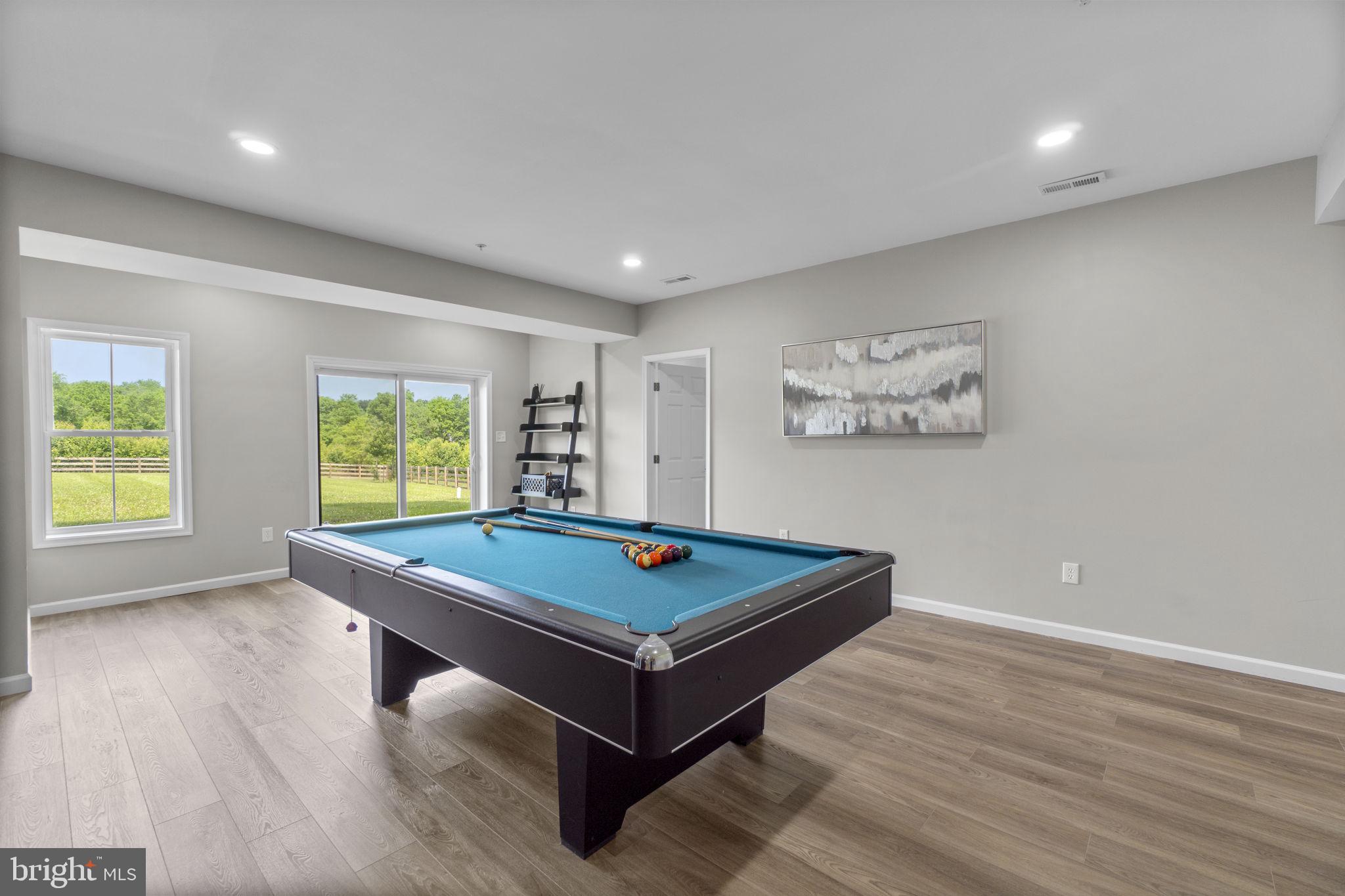 ROVER MILL ESTATES - Residential