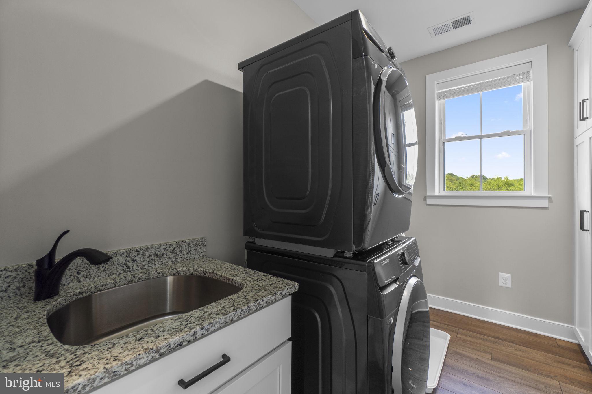 ROVER MILL ESTATES - Residential