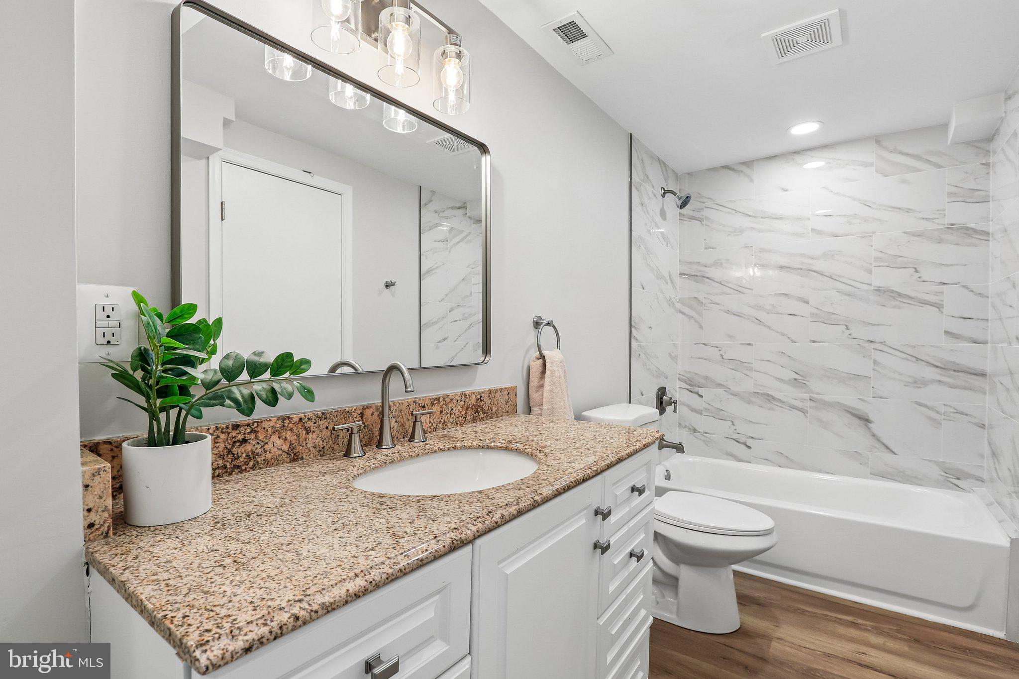 SHAMROCK - Residential