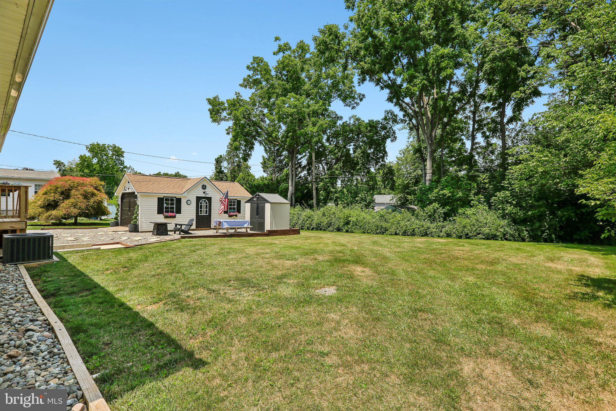 SHAMROCK - Residential