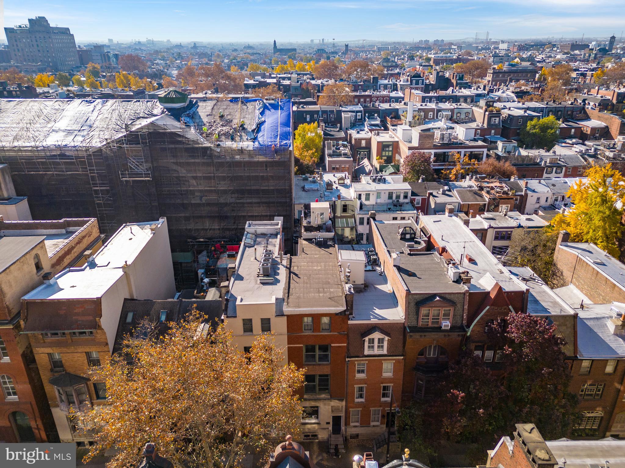 RITTENHOUSE SQUARE - Residential Income