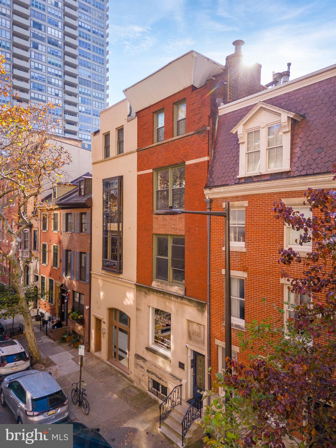 RITTENHOUSE SQUARE - Residential Income