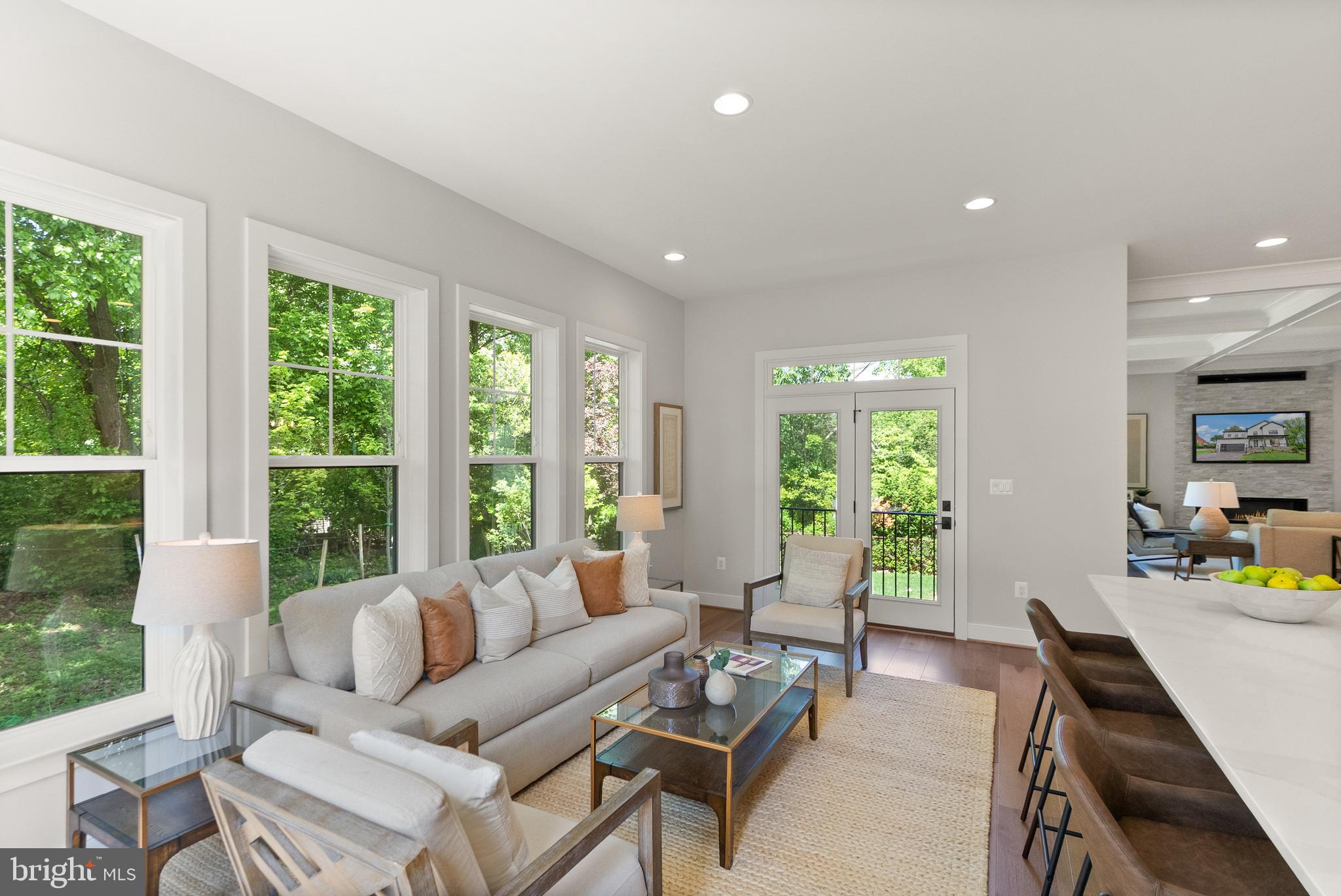 PT BETHESDA OUT RES 1 - Residential