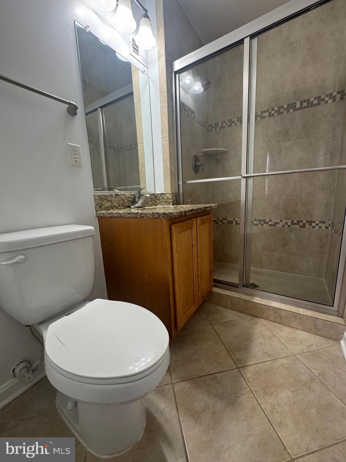 THOUSAND OAKS - Residential Lease