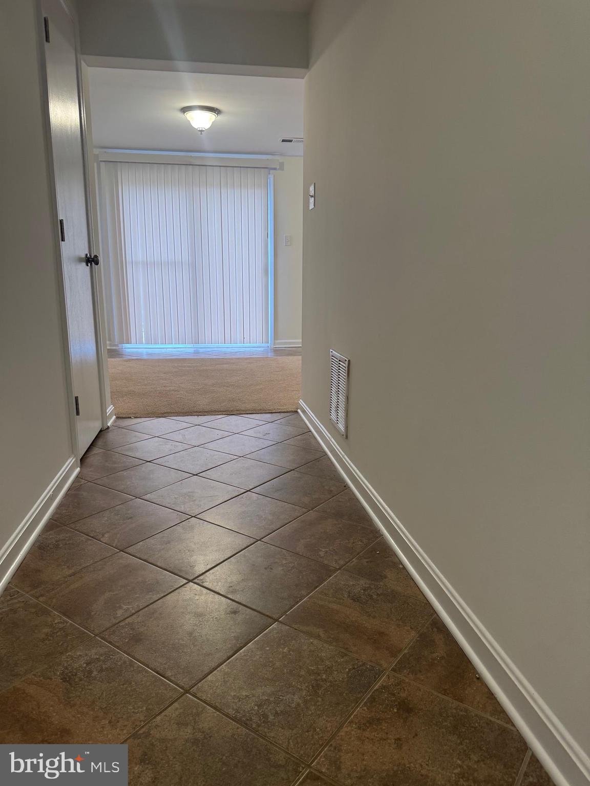 THOUSAND OAKS - Residential Lease