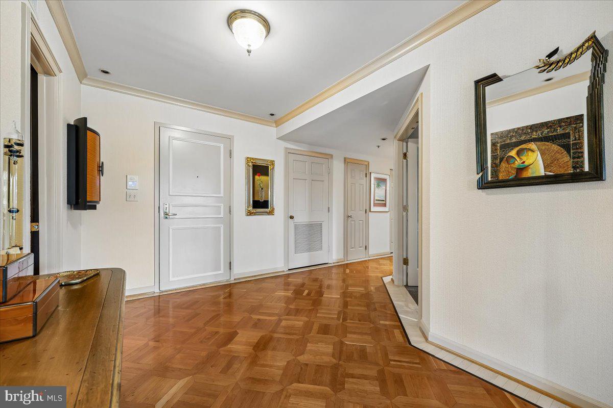 SOMERSET HOUSE 2 - Residential