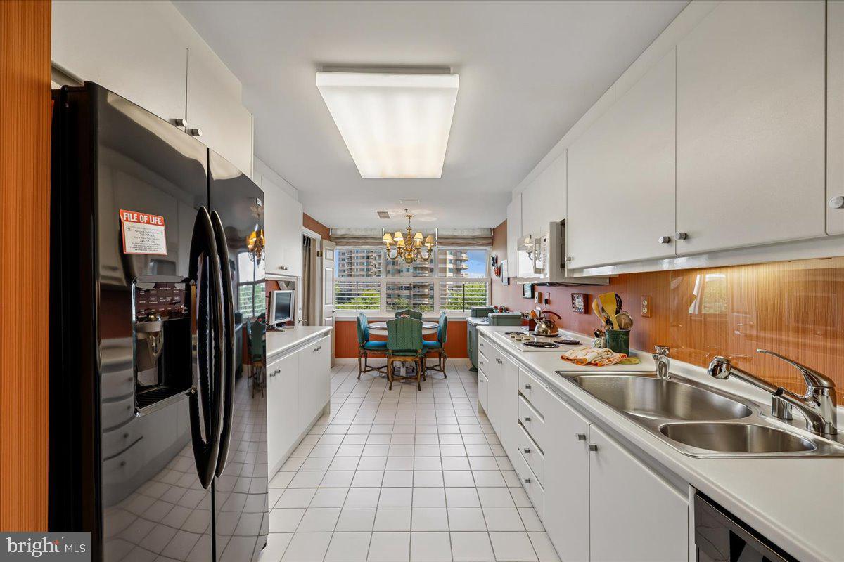 SOMERSET HOUSE 2 - Residential