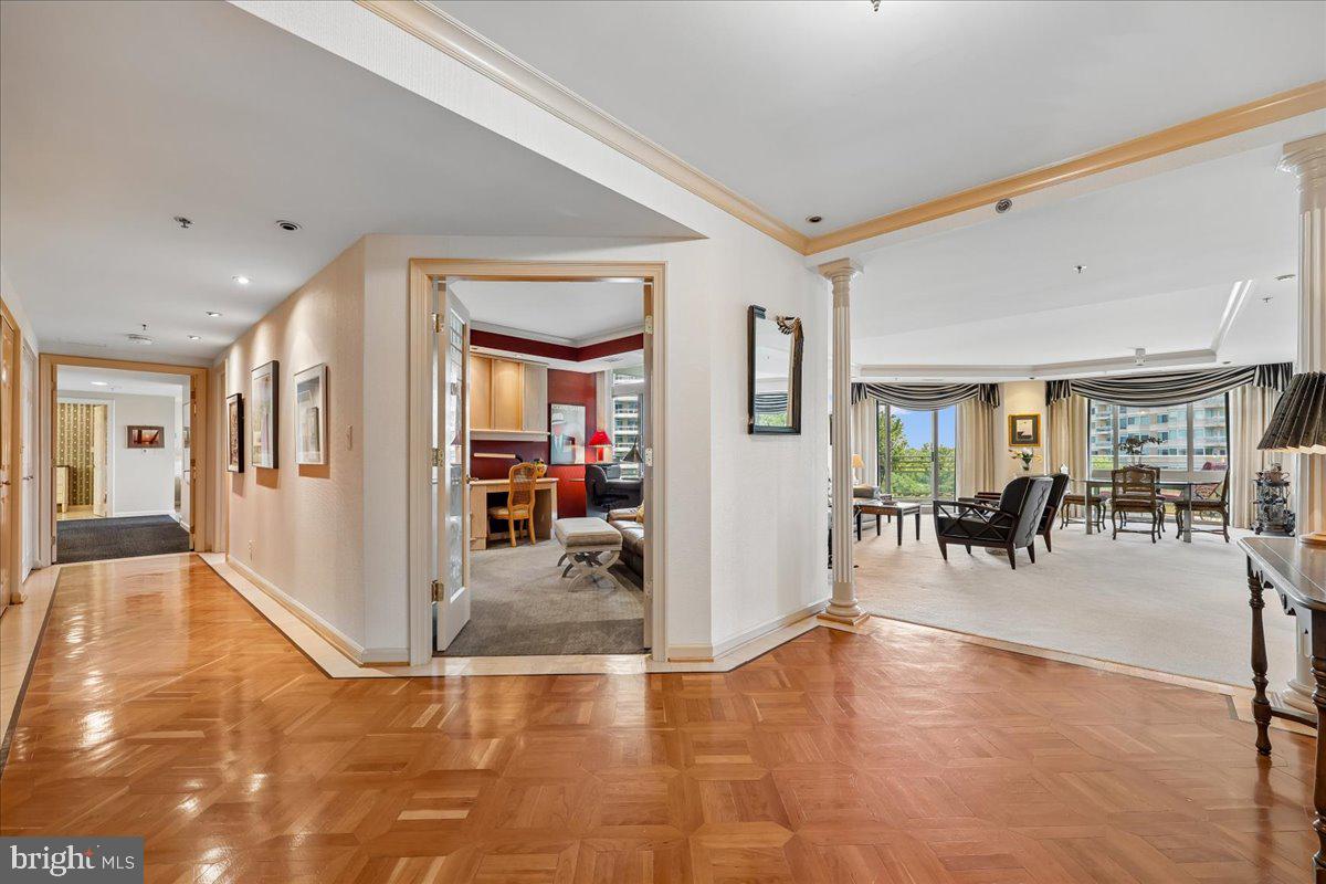 SOMERSET HOUSE 2 - Residential