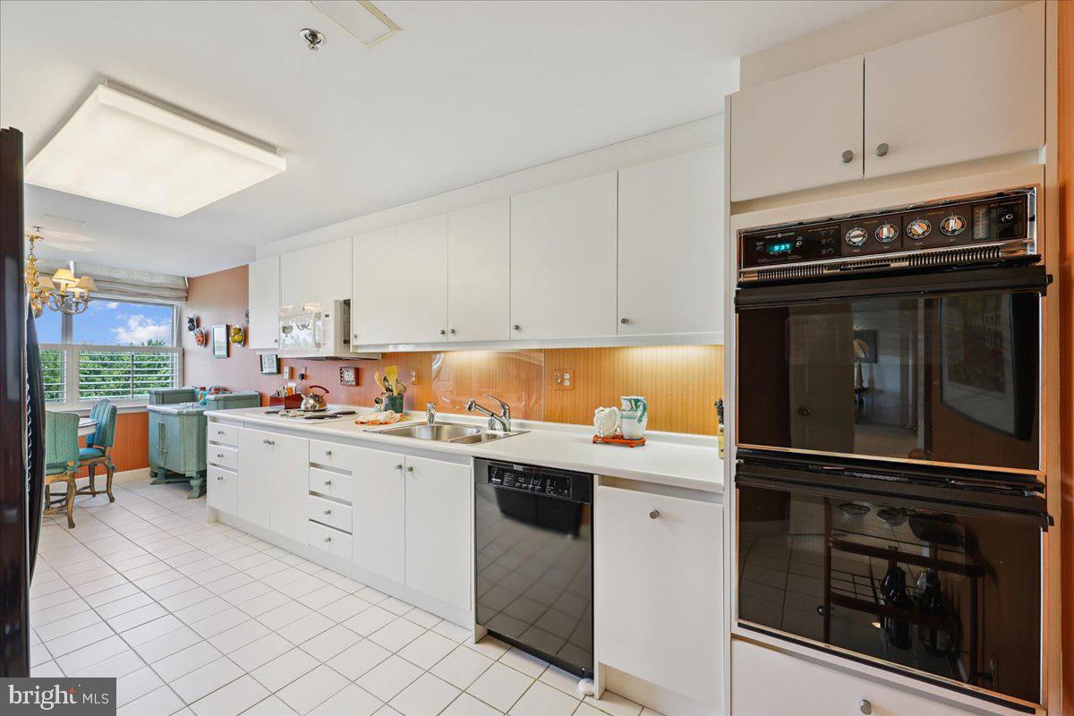 SOMERSET HOUSE 2 - Residential