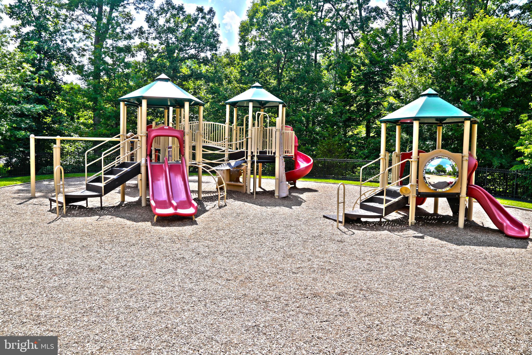 PARKSIDE AT FAIRFAX - Residential Lease