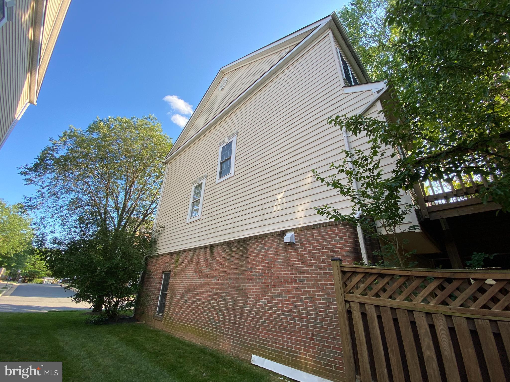 PARKSIDE AT FAIRFAX - Residential Lease