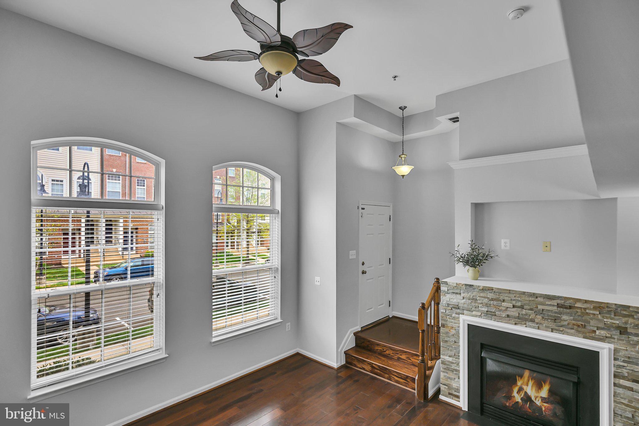 MARKET CENTER CONDOMINIUM - Residential