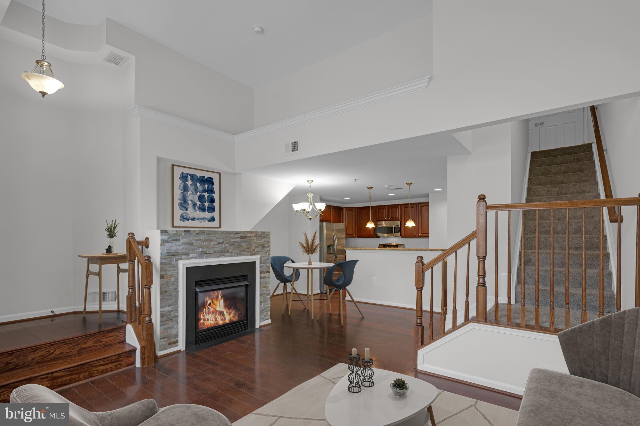 MARKET CENTER CONDOMINIUM - Residential