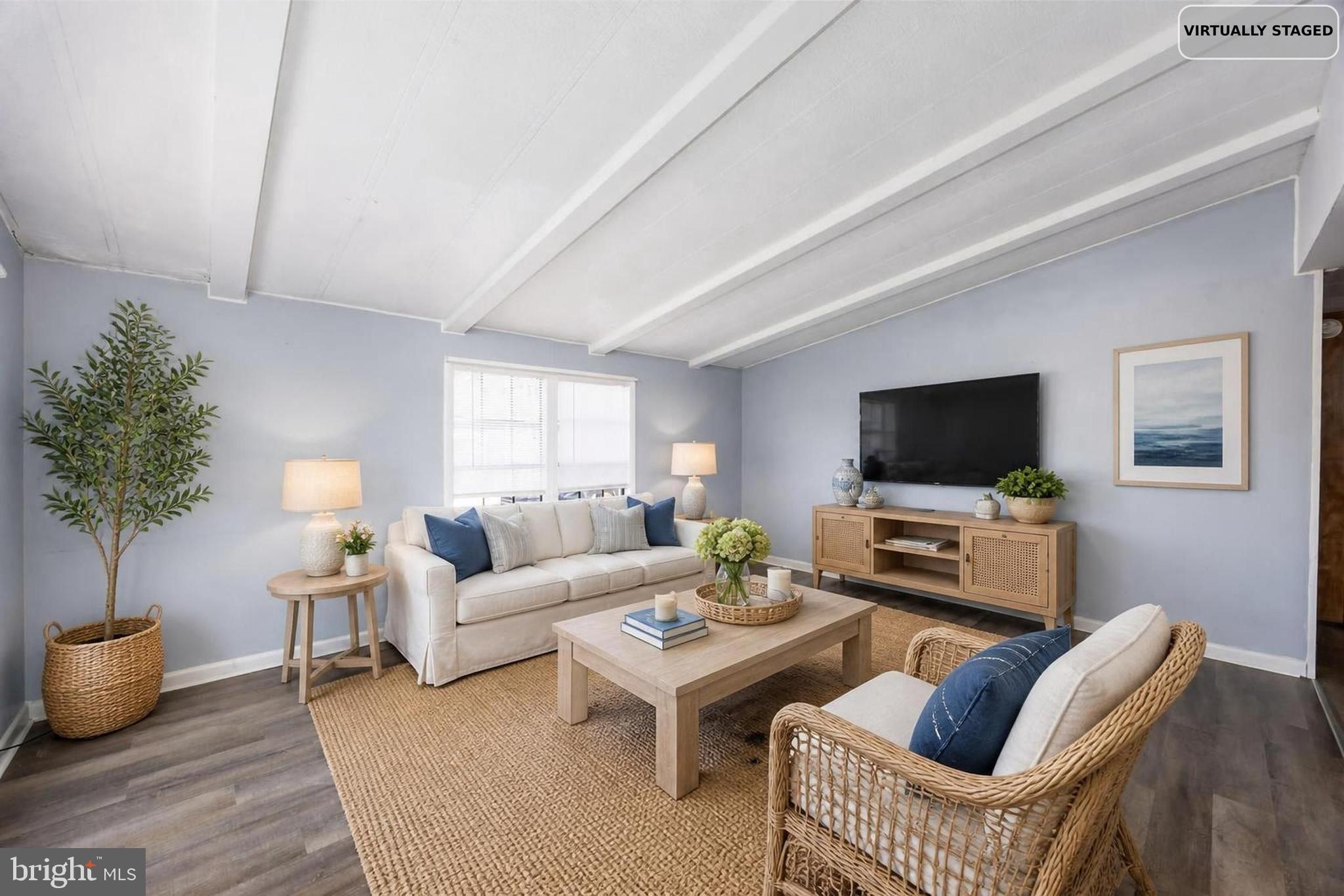 MARINERS COVE - Residential