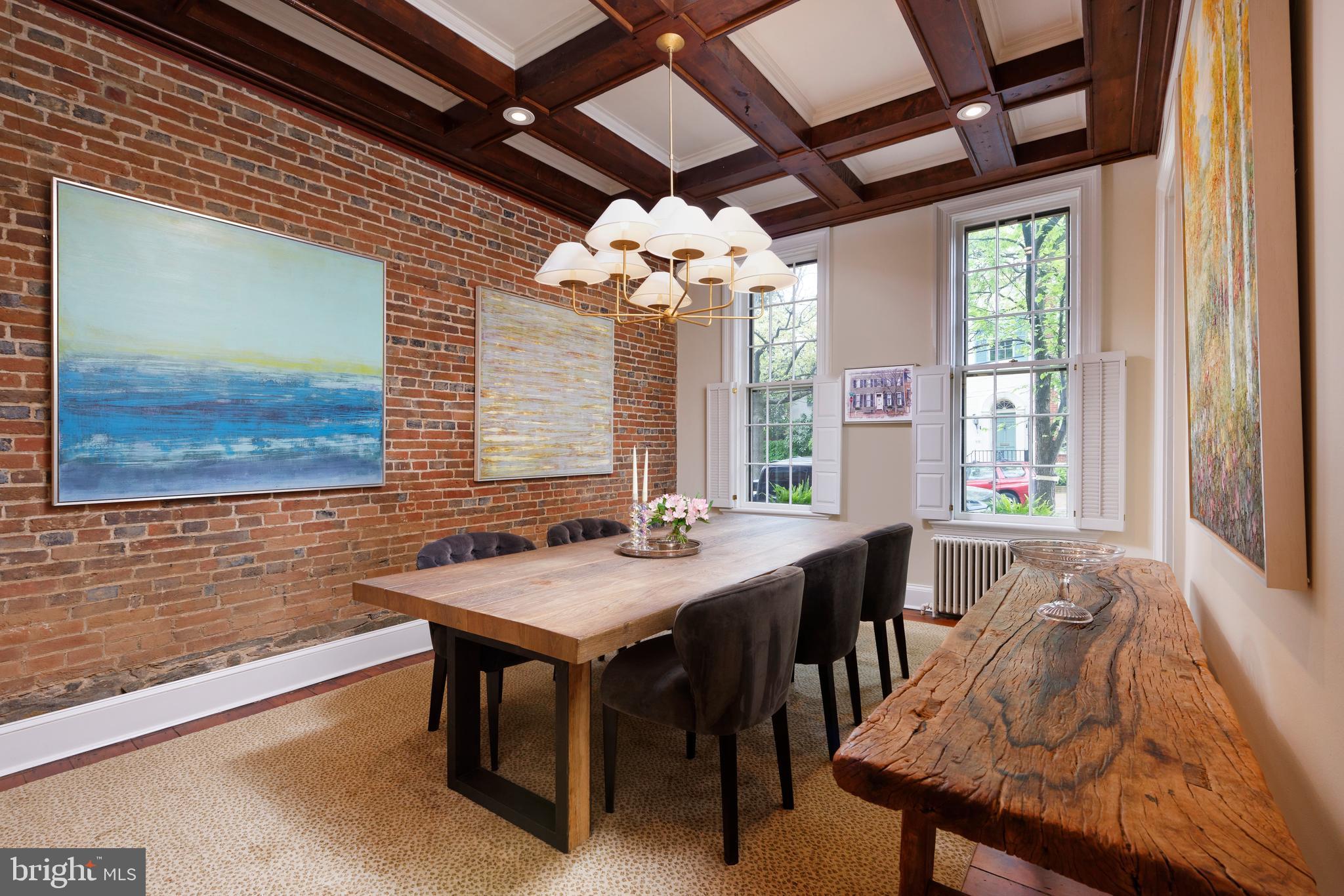 OLD TOWN ALEXANDRIA - Residential