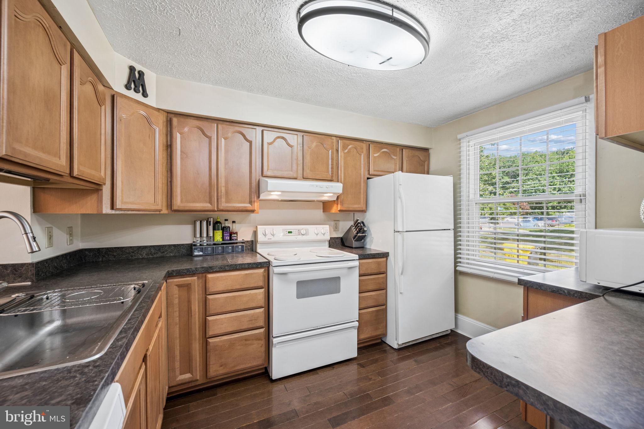 CHESTERFIELD - Residential