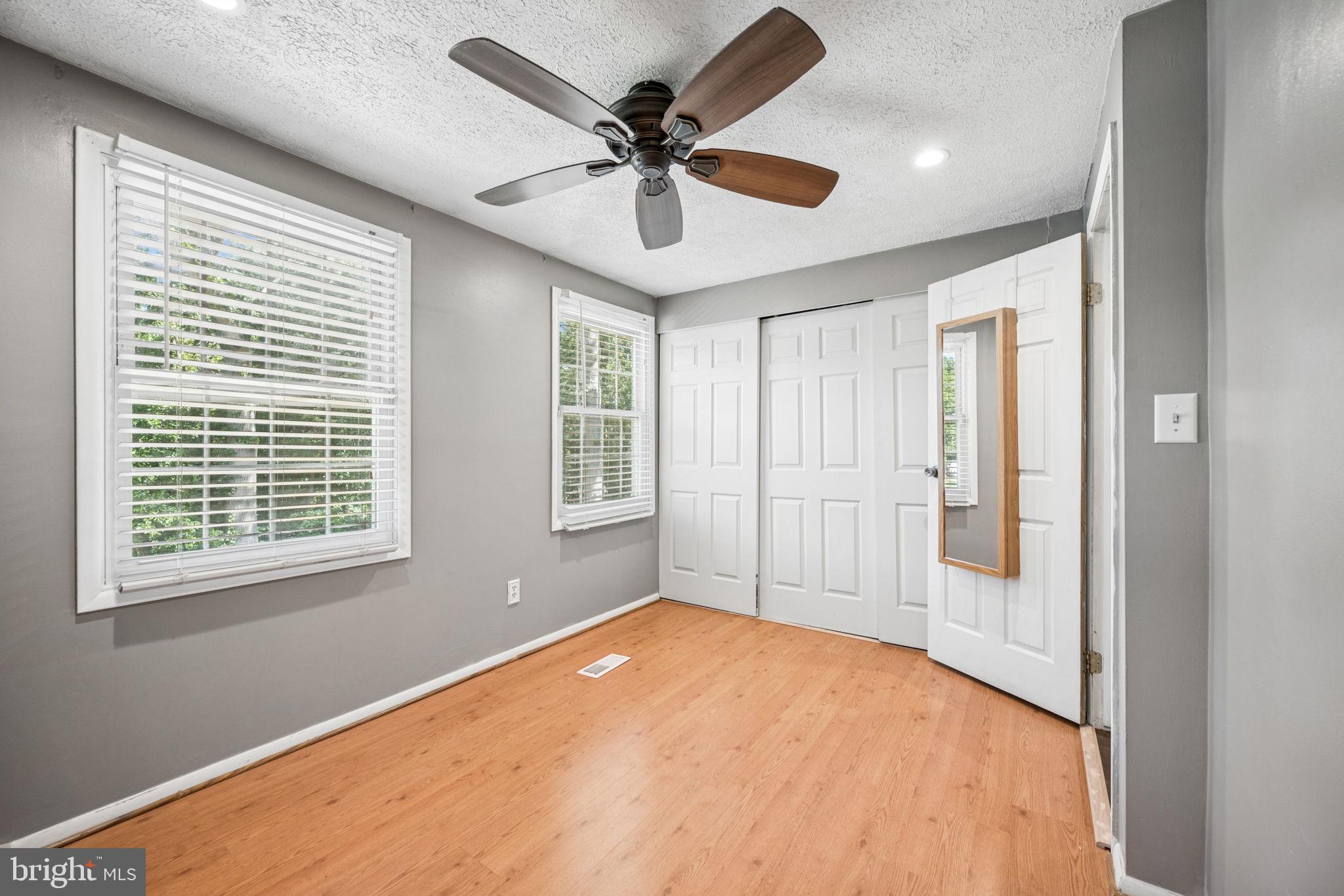 CHESTERFIELD - Residential