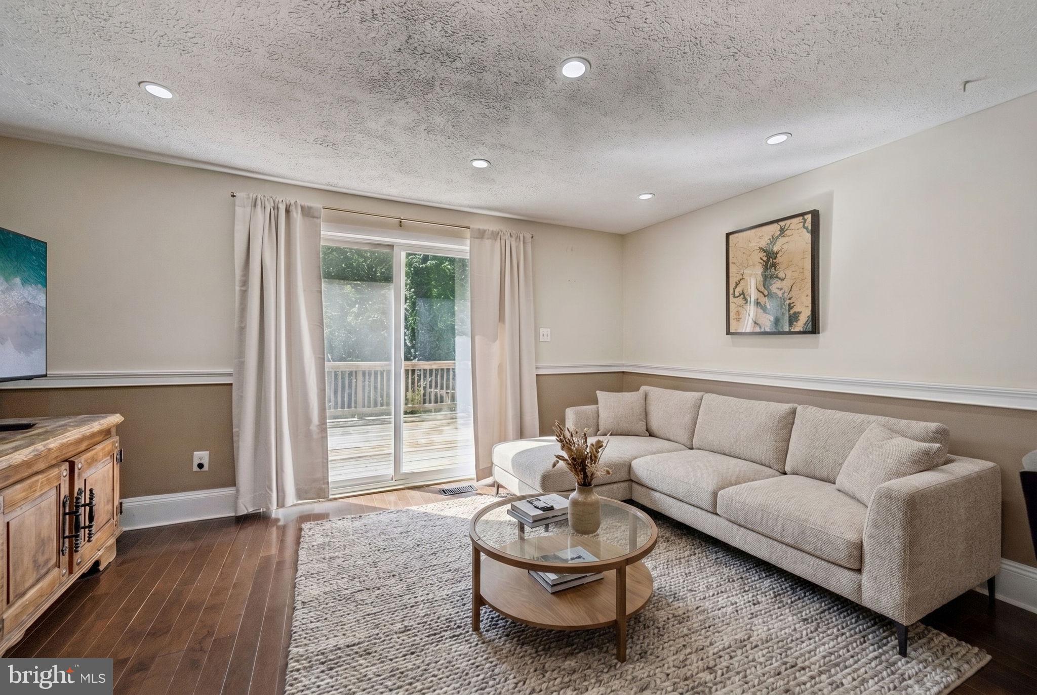 CHESTERFIELD - Residential