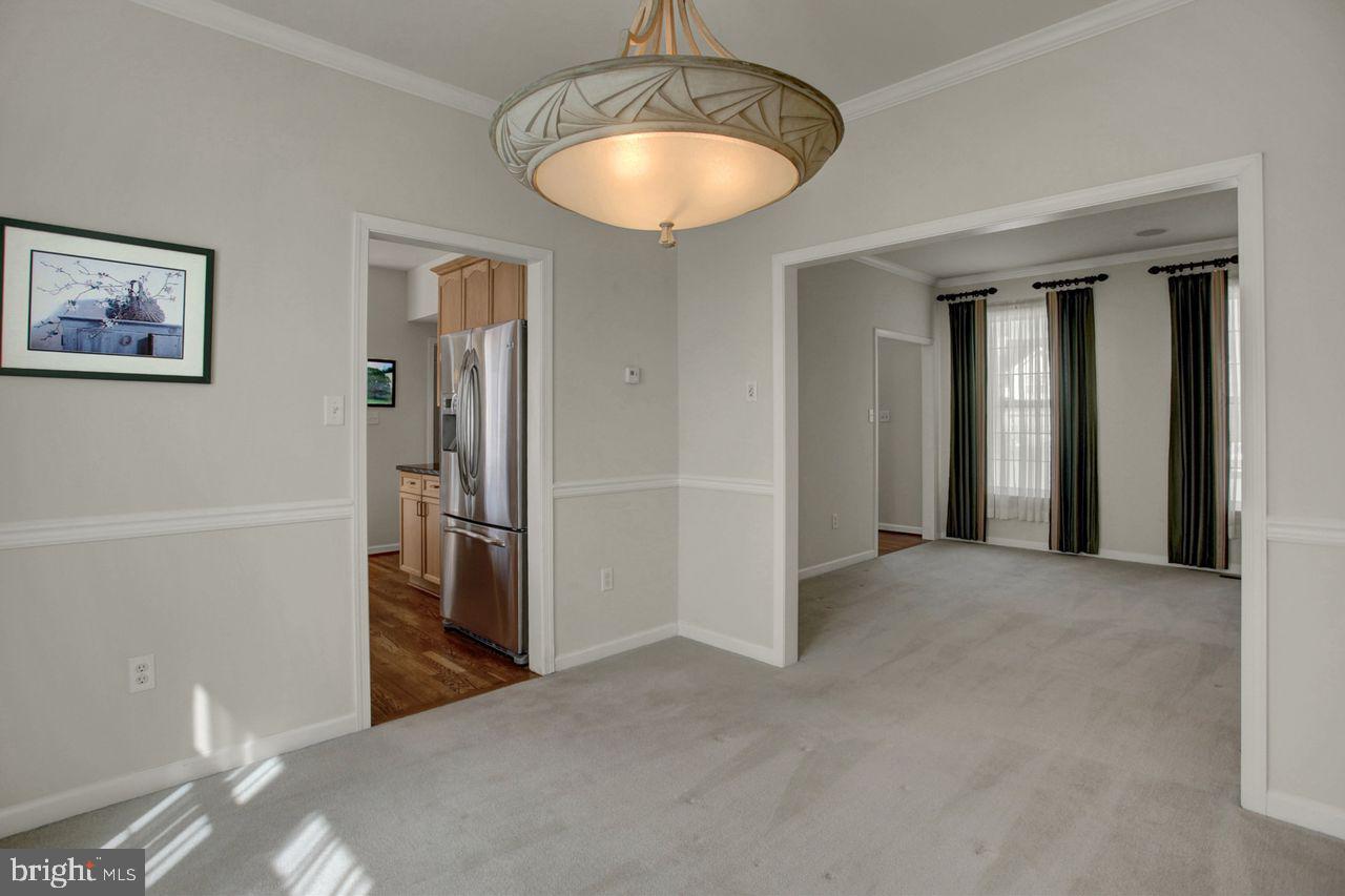 SADDLE RIDGE - Residential
