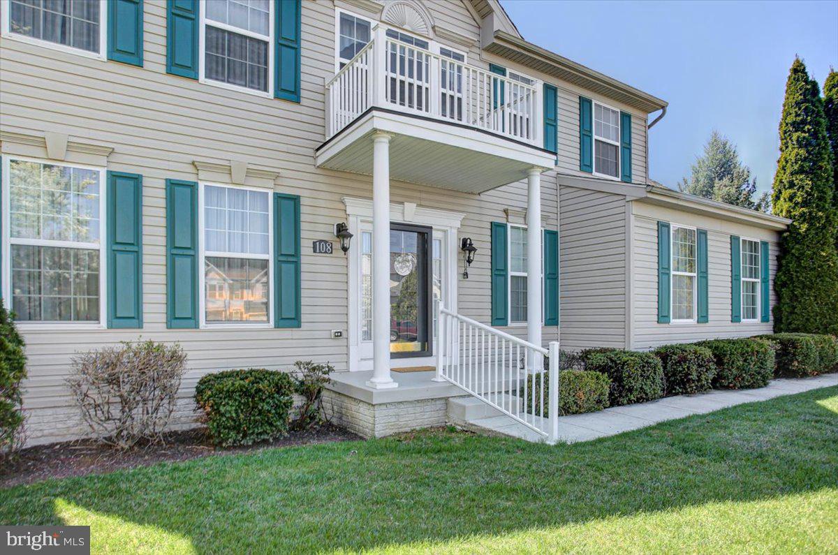 SADDLE RIDGE - Residential