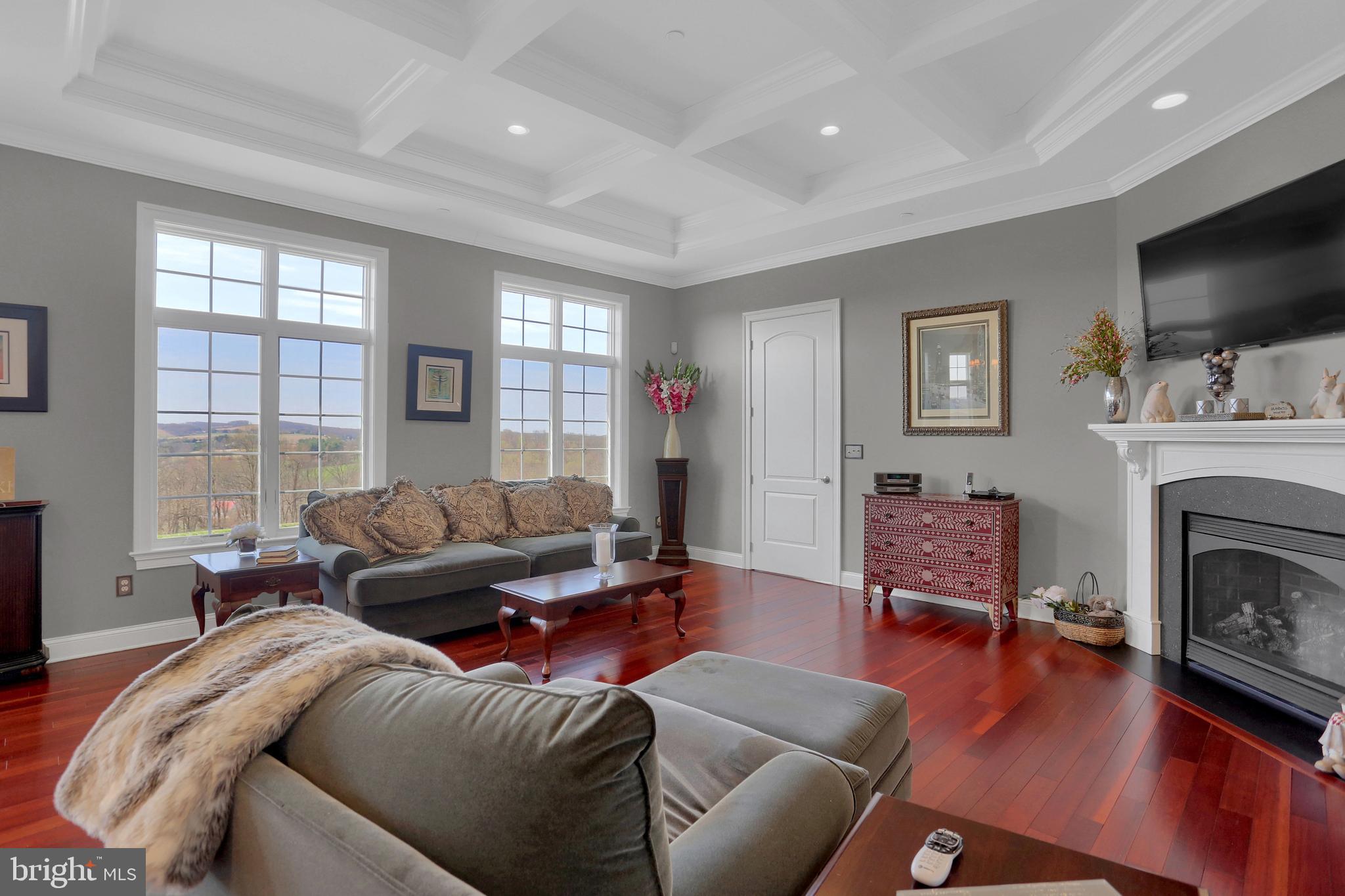 WEST MANHEIM - Residential