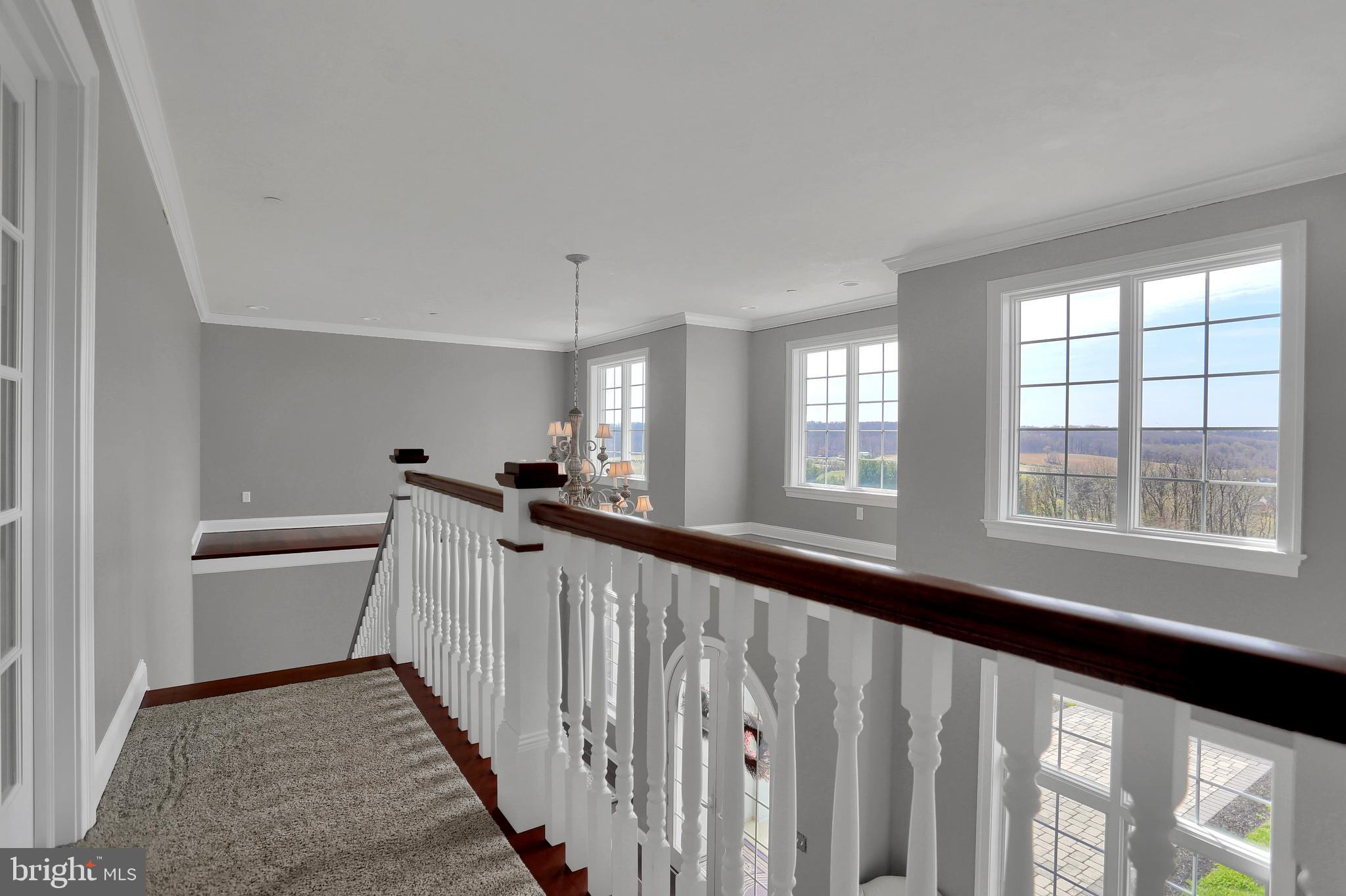 WEST MANHEIM - Residential