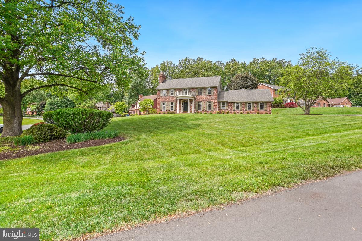 STONEGATE - Residential