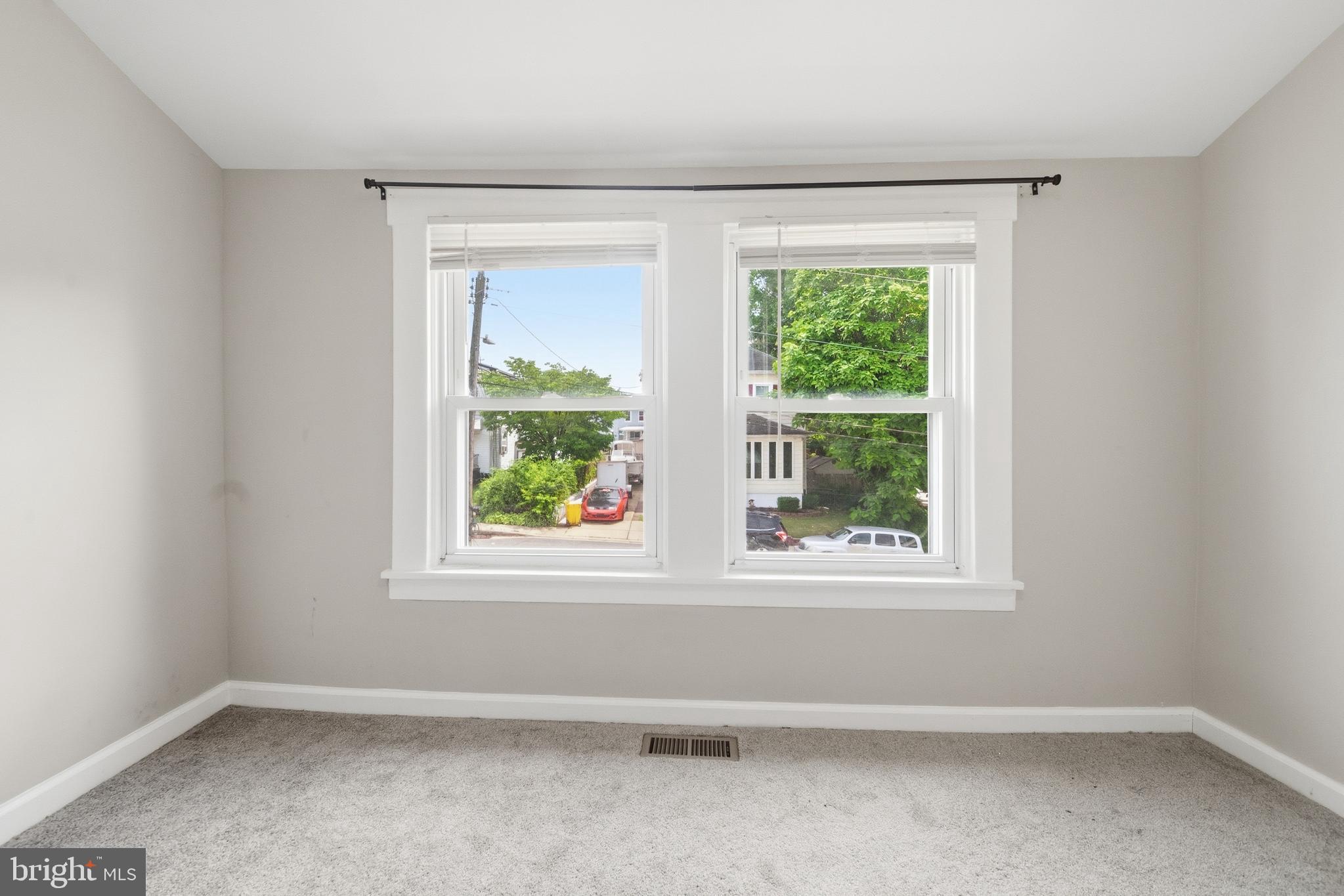 BROOKLYN HEIGHTS - Residential