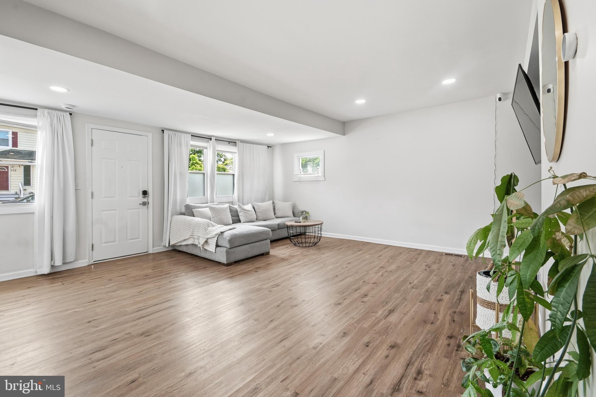 BROOKLYN HEIGHTS - Residential