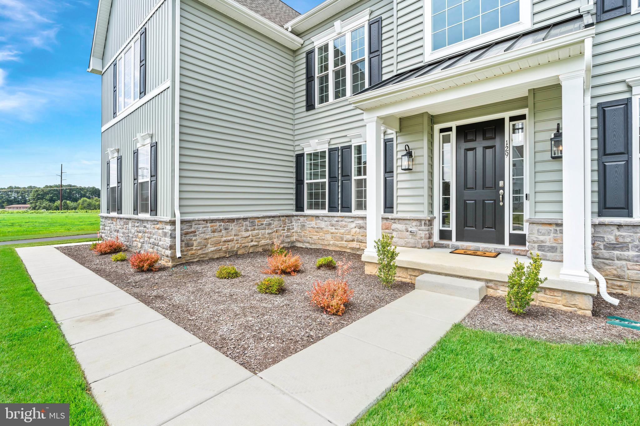 HIGHLANDS AT BACK CREEK - Residential